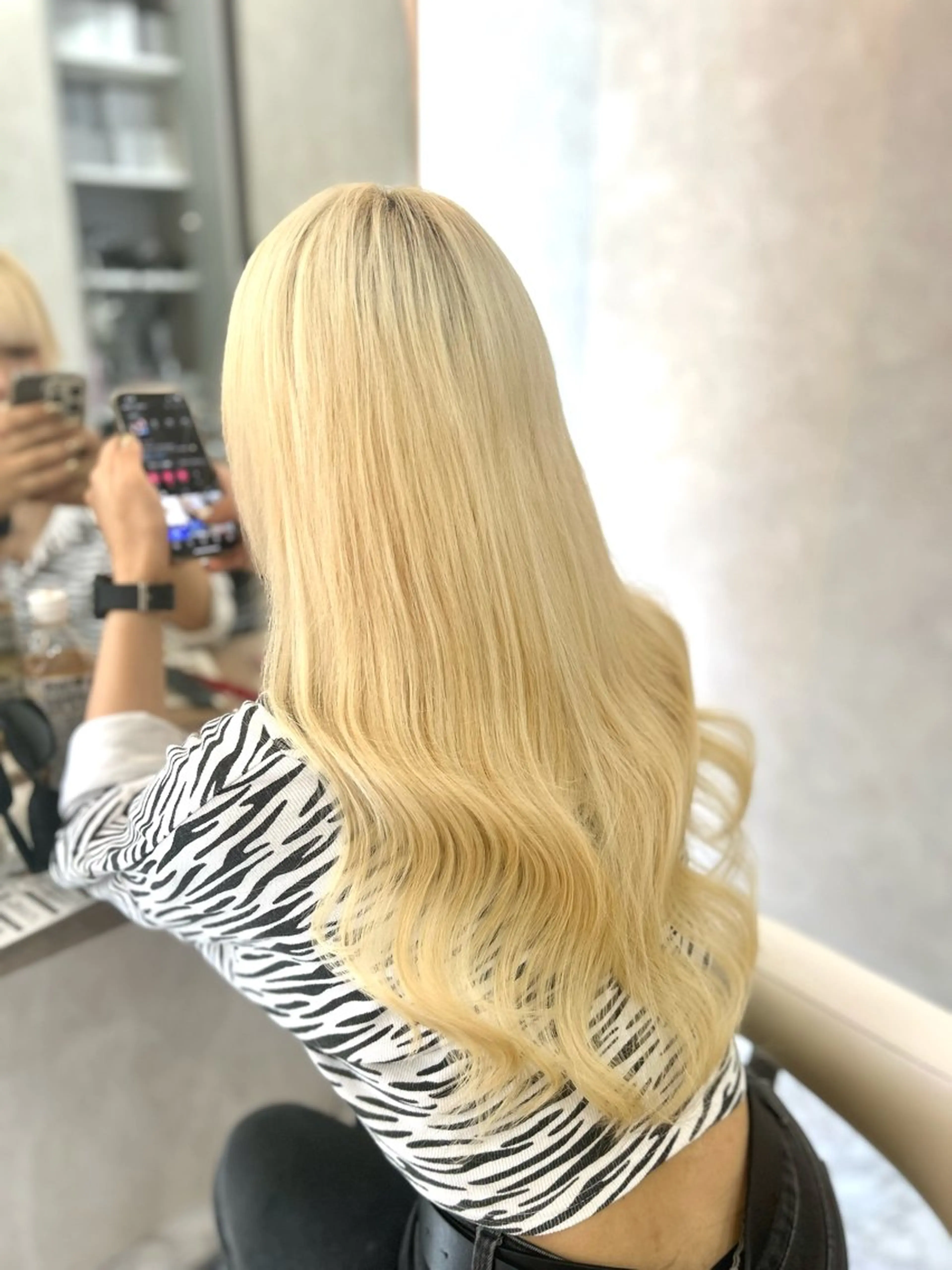 ロング エクステ×ハイトーン 🌈KEISUKEのヘアスタイル