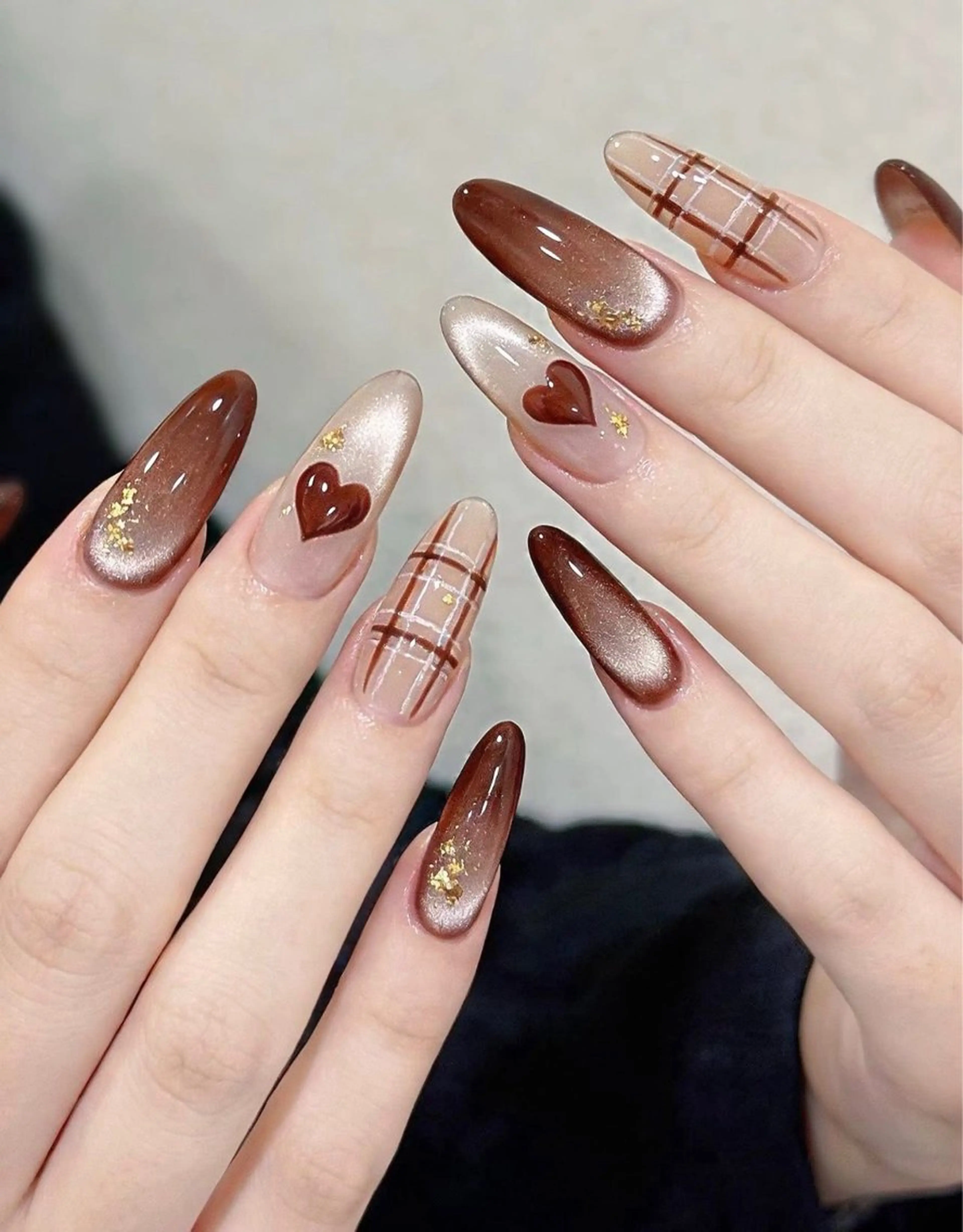 ネイル チークネイル フレンチネイル グラデーション 韓国ネイル マグネットネイル ハンドネイル Heng688 へンのネイルデザイン