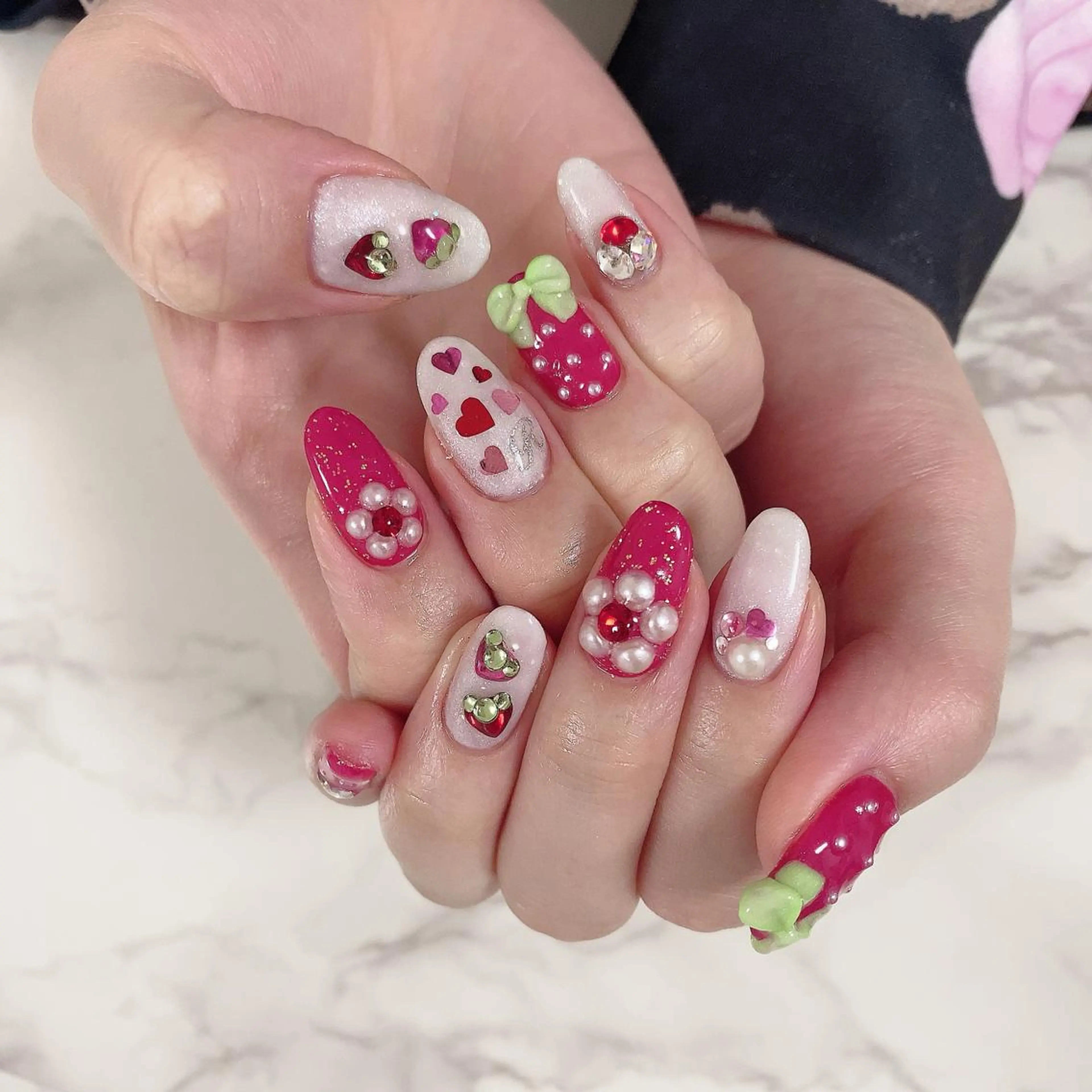 ネイル ハンドネイル SOL NAILのネイルデザイン