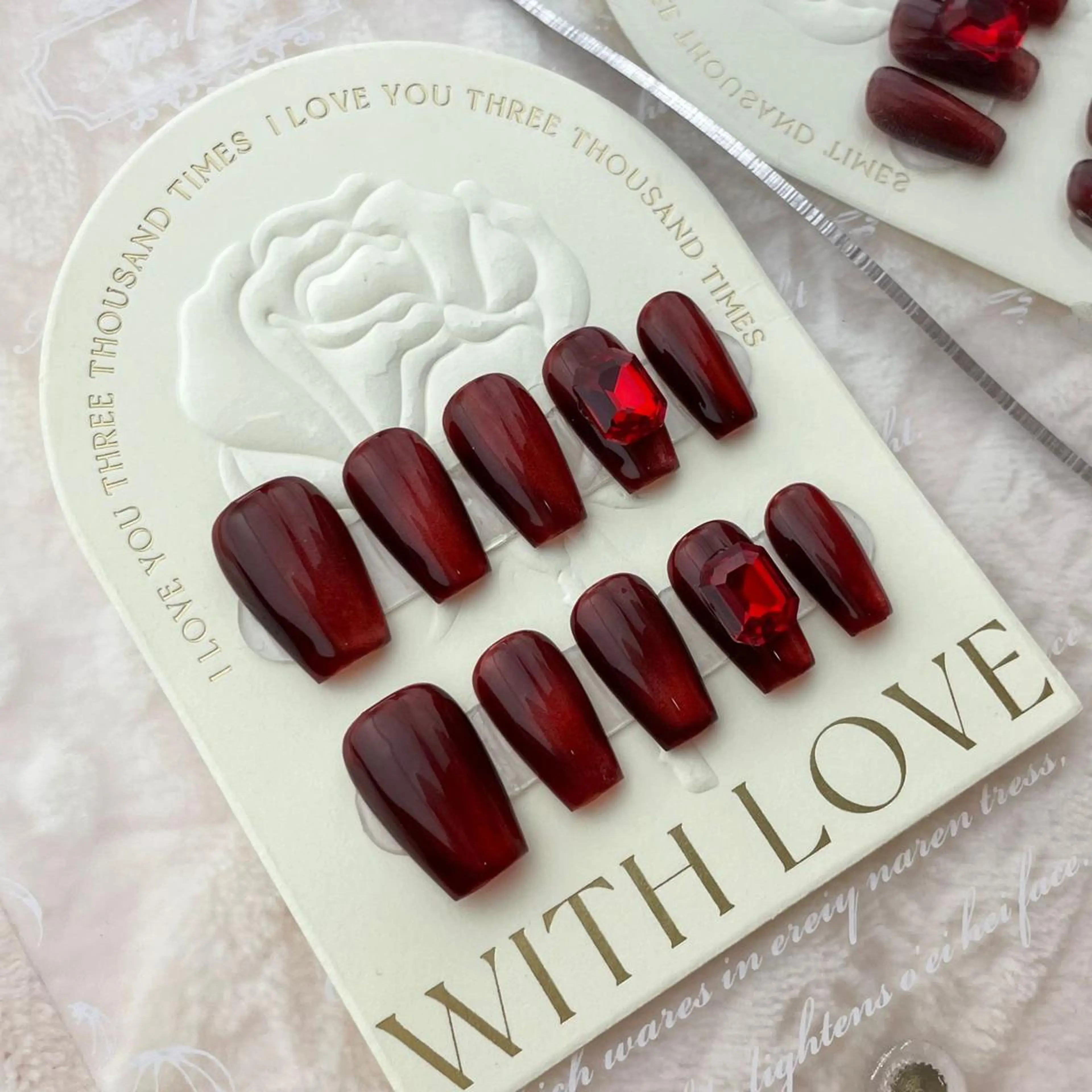 ネイル ハンドネイル ハンドケア Amy 🤍のネイルデザイン