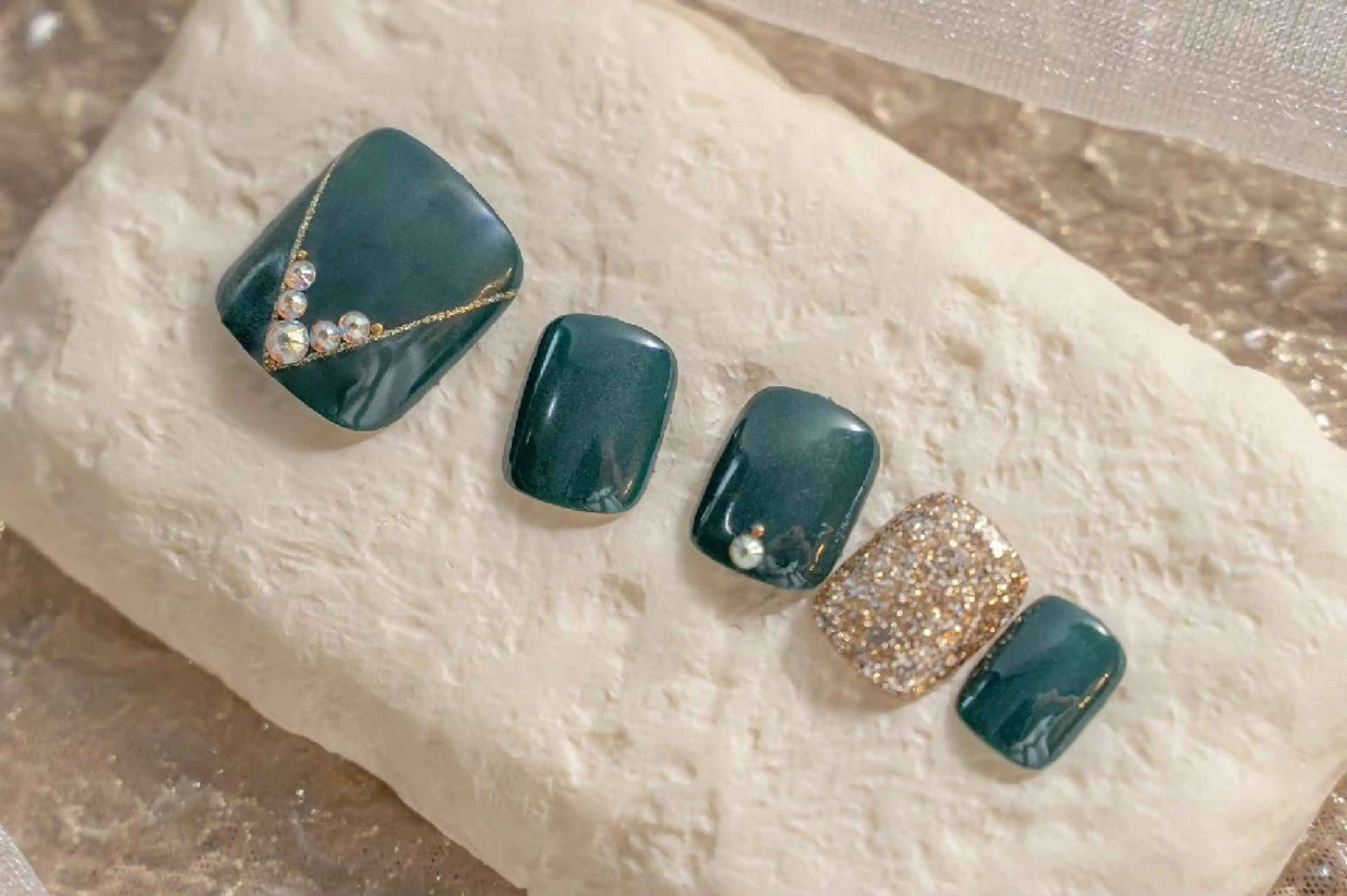 ネイル フットネイル 8【エイト】所属・nail salon 8のネイルデザイン