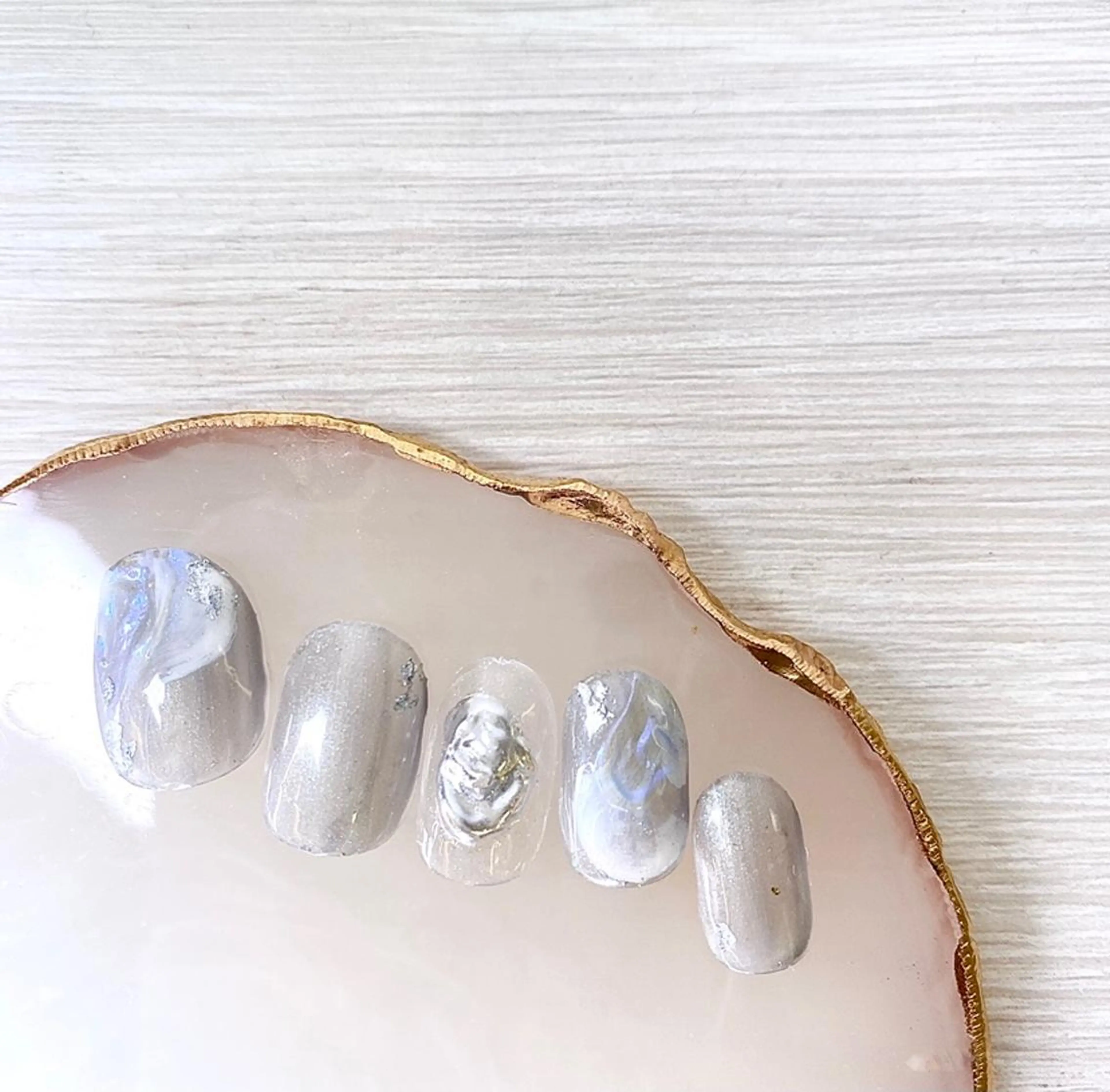 ネイル フリーランス¨̮⃝ ネイリストOKADAのネイルデザイン