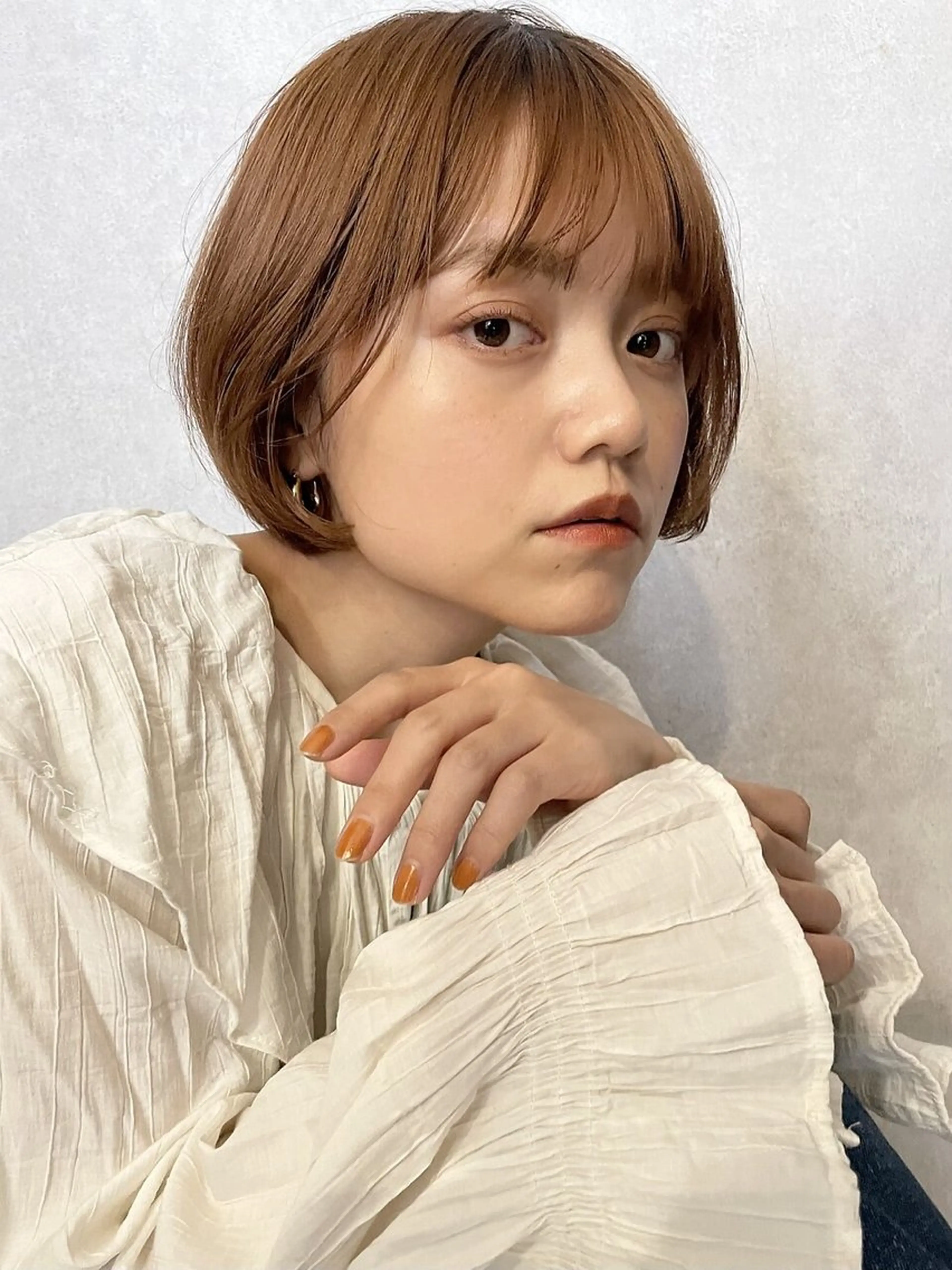 ショート カット トリートメント 白髪ぼかしハイライト レイヤー川口　元気のヘアスタイル