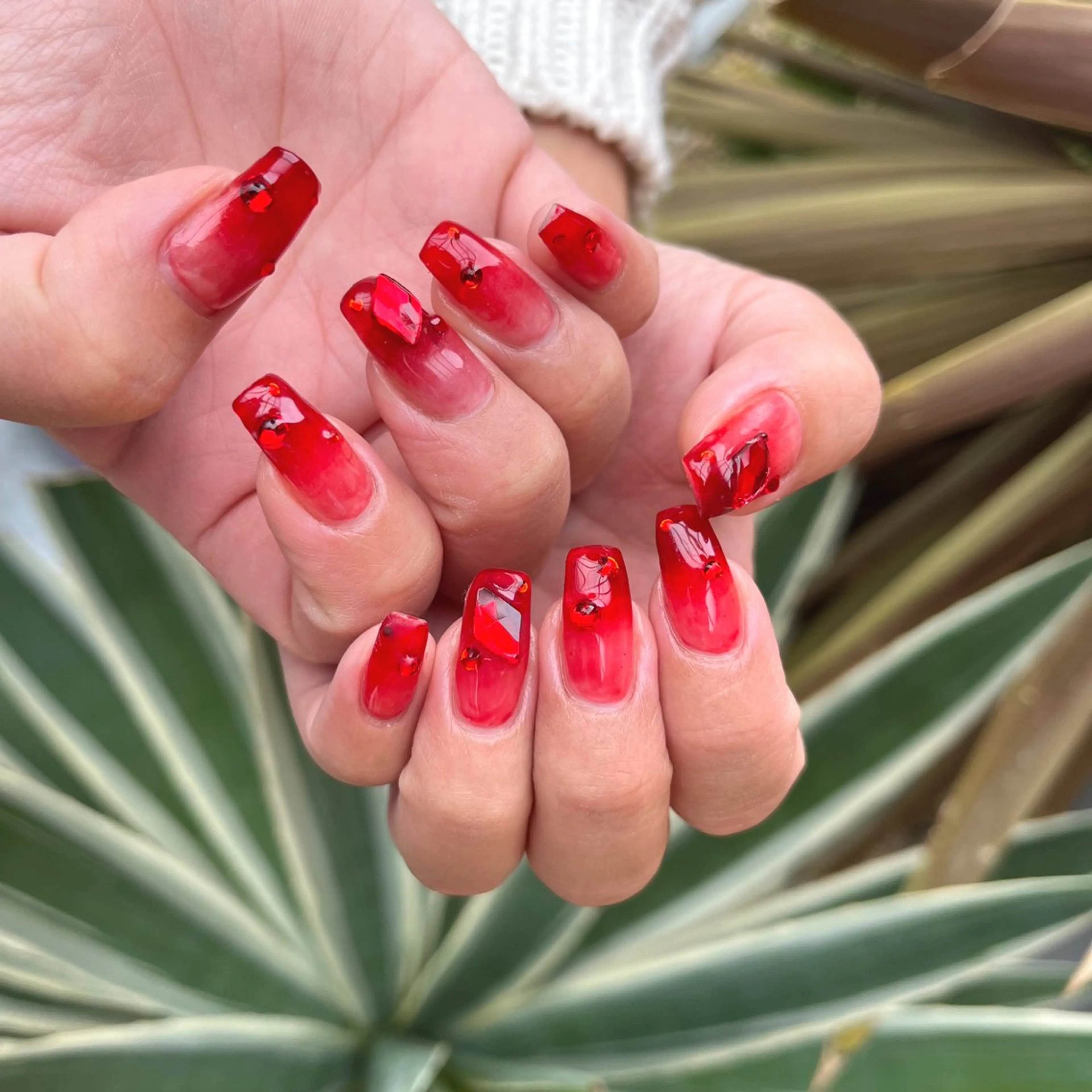 ネイル ハンドネイル Betty ✶のマツエク・マツパデザイン