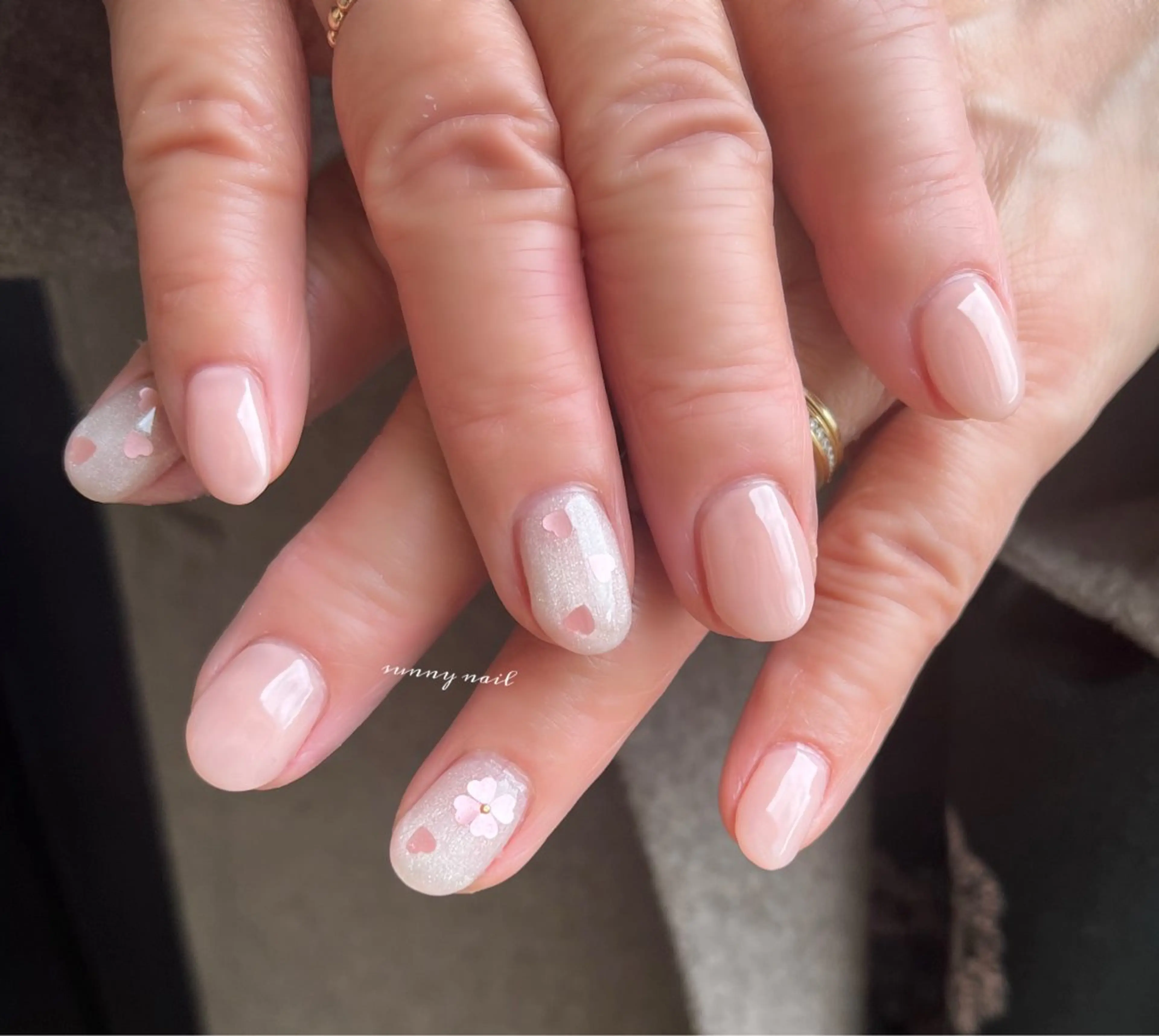 ネイル 桜ネイル ジェルネイル マグネットネイル パラジェル 春ネイル sunny nailのネイルデザイン