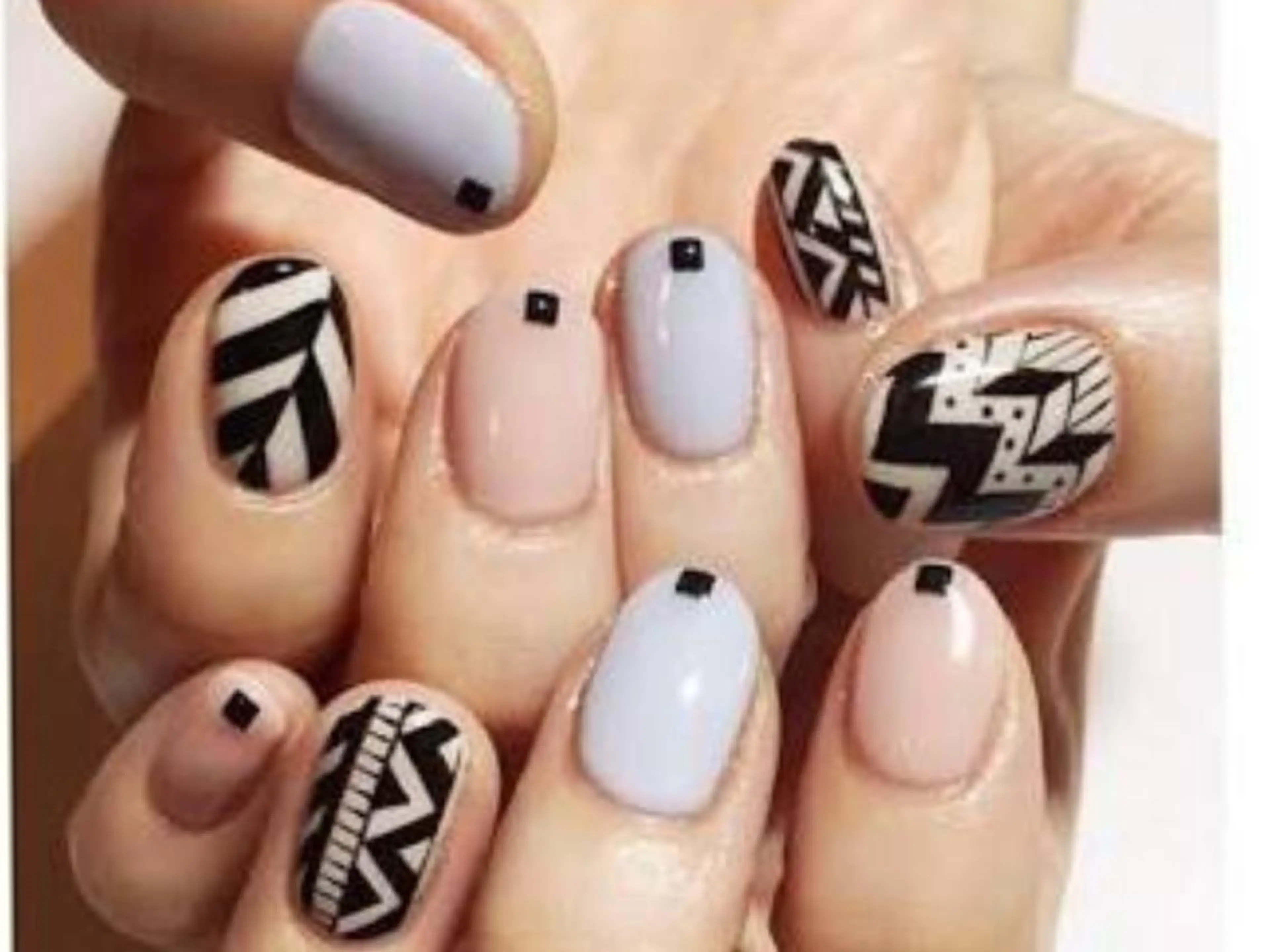 ネイル ハンドネイル NAIL_ROOM_R所属・NAIL_ROOM Rのネイルデザイン