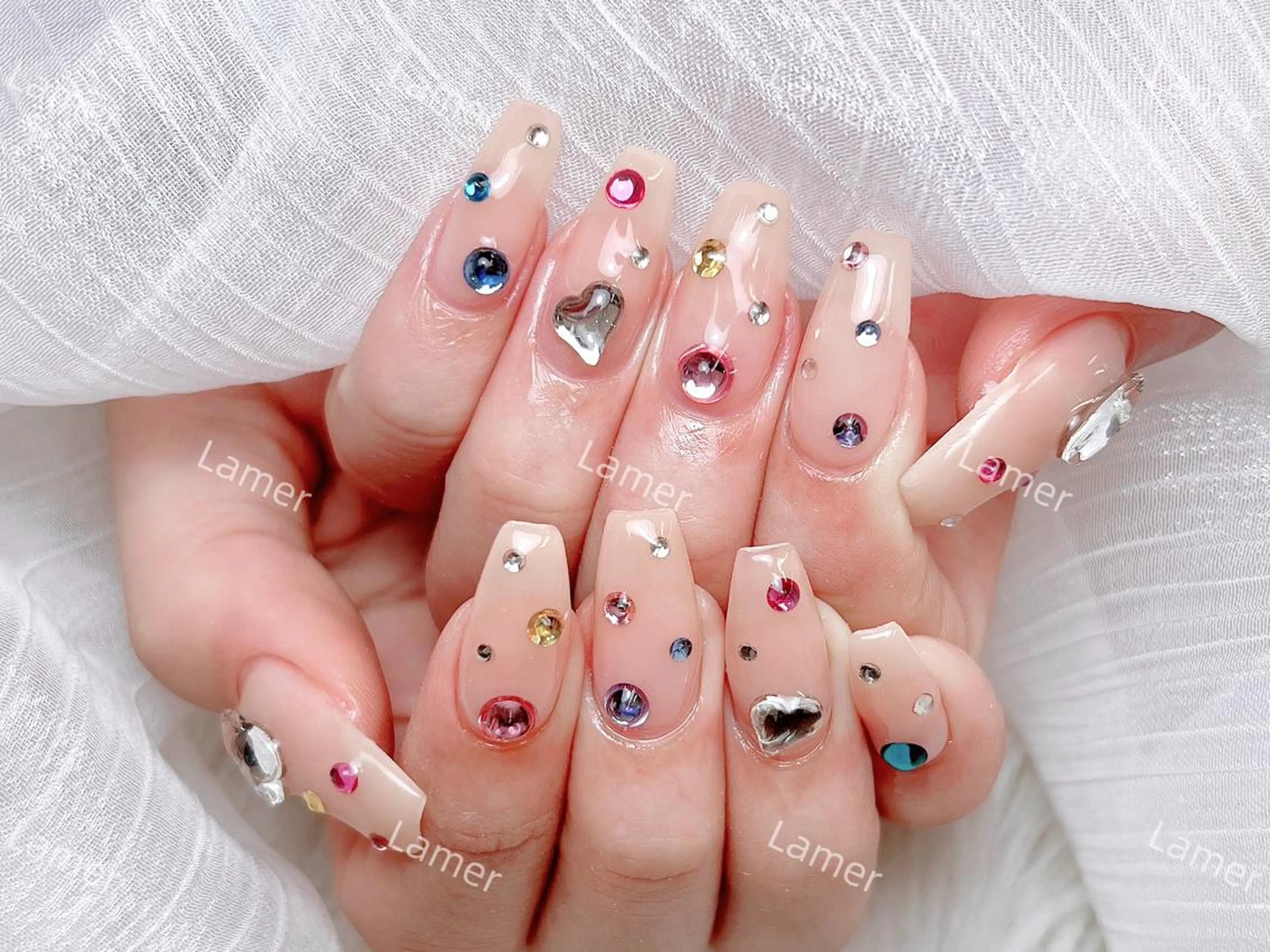 ネイル ✨荒木 🌙のネイルデザイン