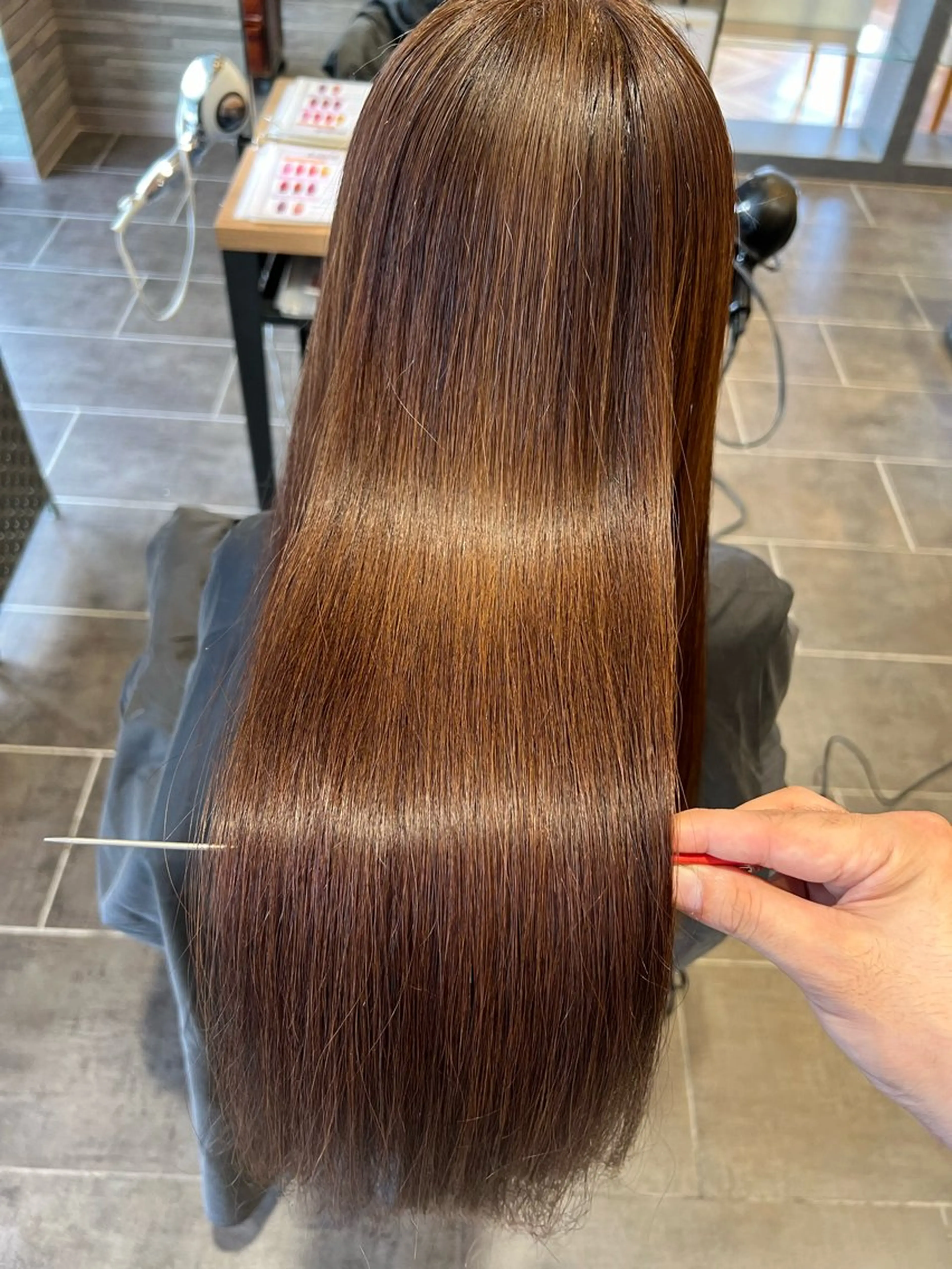 ロング 谷口 莉々葵のヘアスタイル