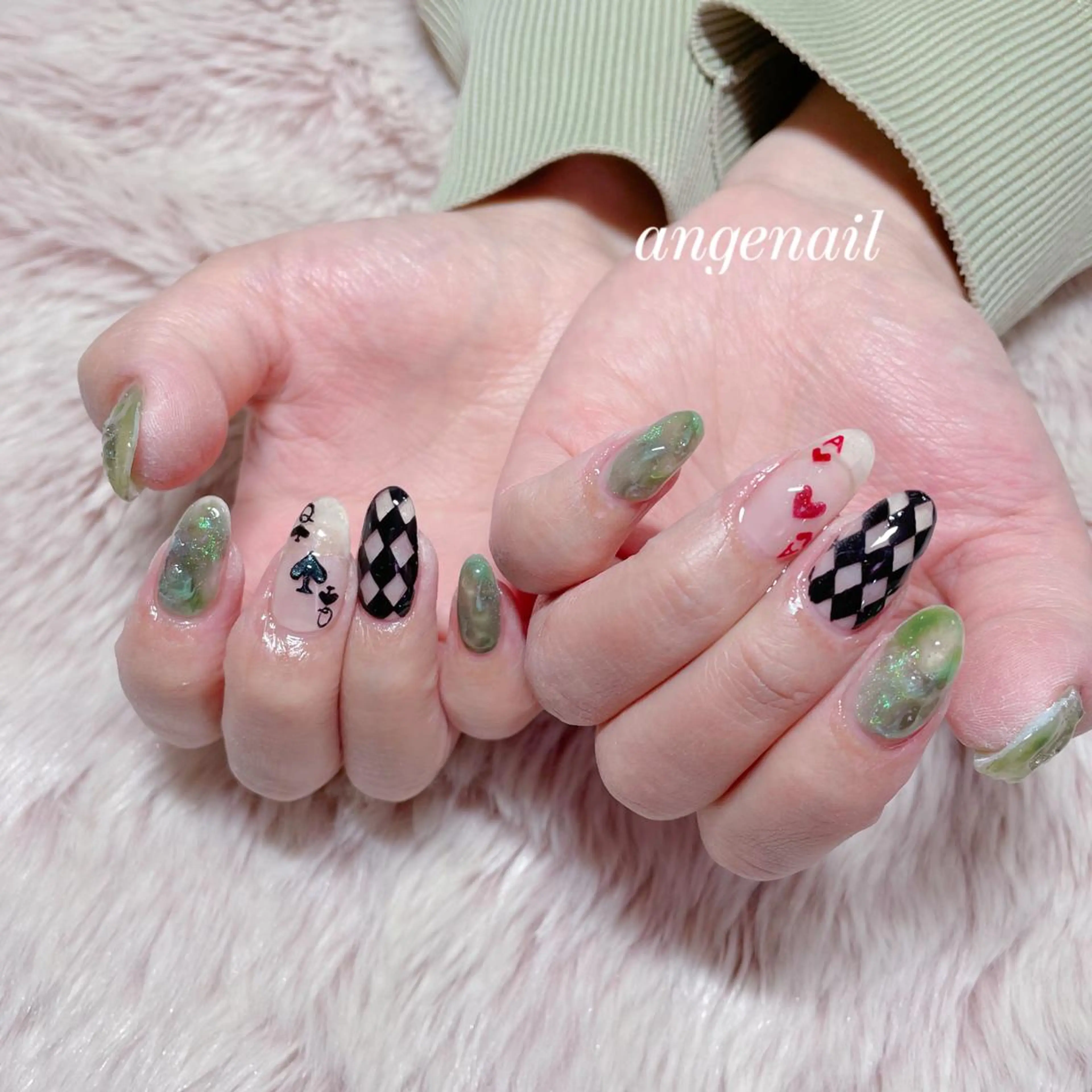 ネイル ハンドネイル オーナーネイリスト MAKIのネイルデザイン