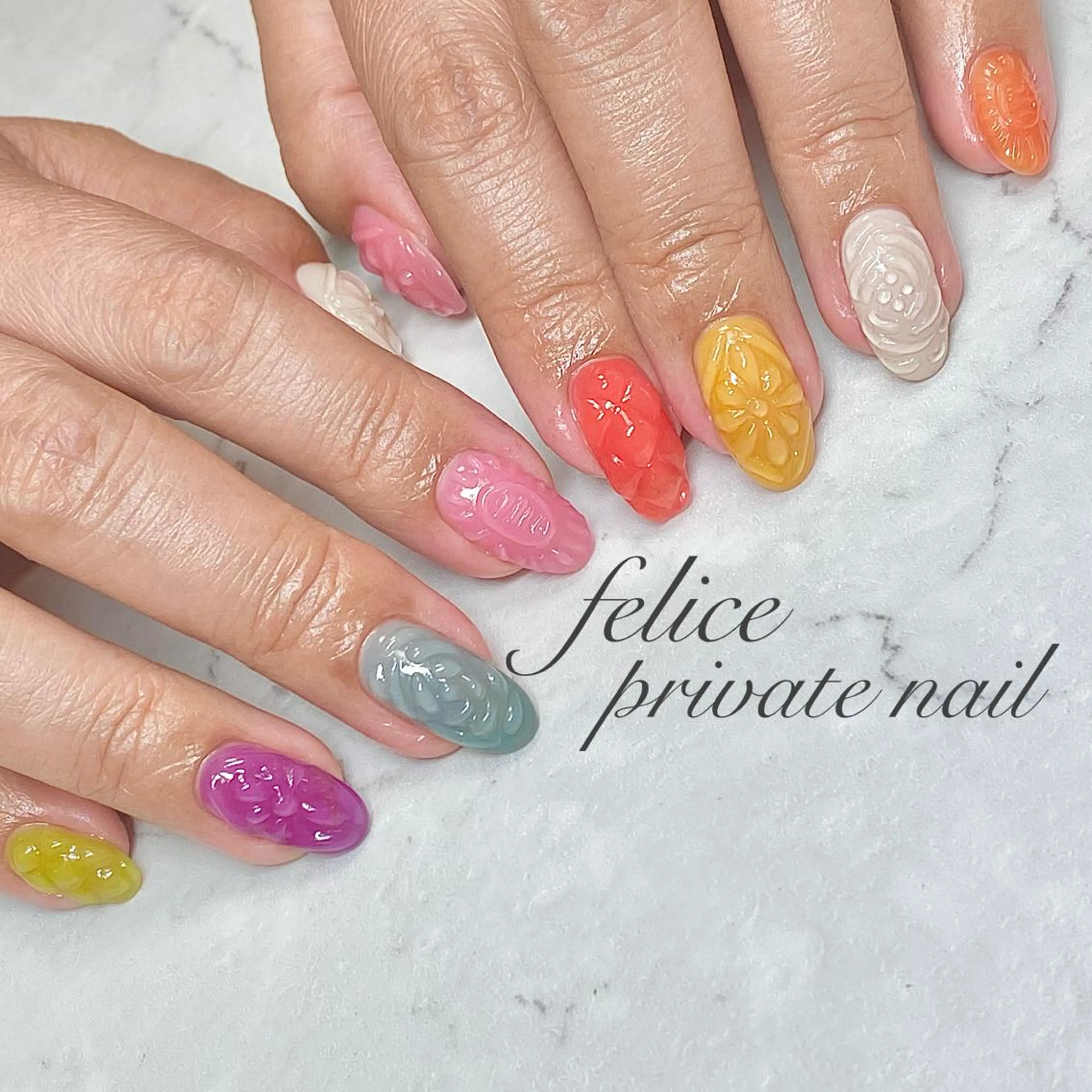 ネイル ジェルネイル ハードジェル スカルプネイル ソフトジェル プライベートサロン Rのネイルデザイン