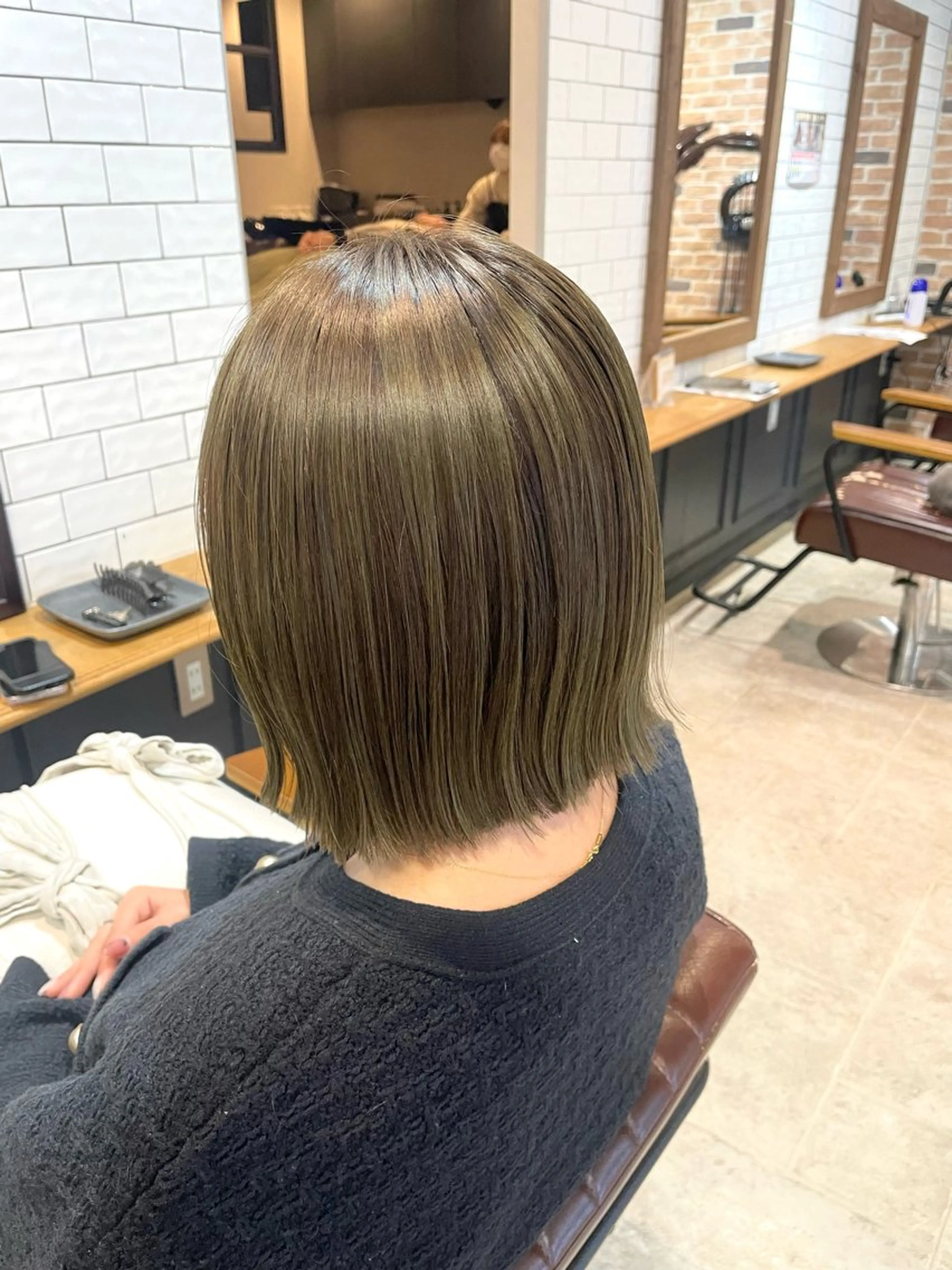 カラー オリーブカラー ヘアカラー 中山 実優のヘアスタイル