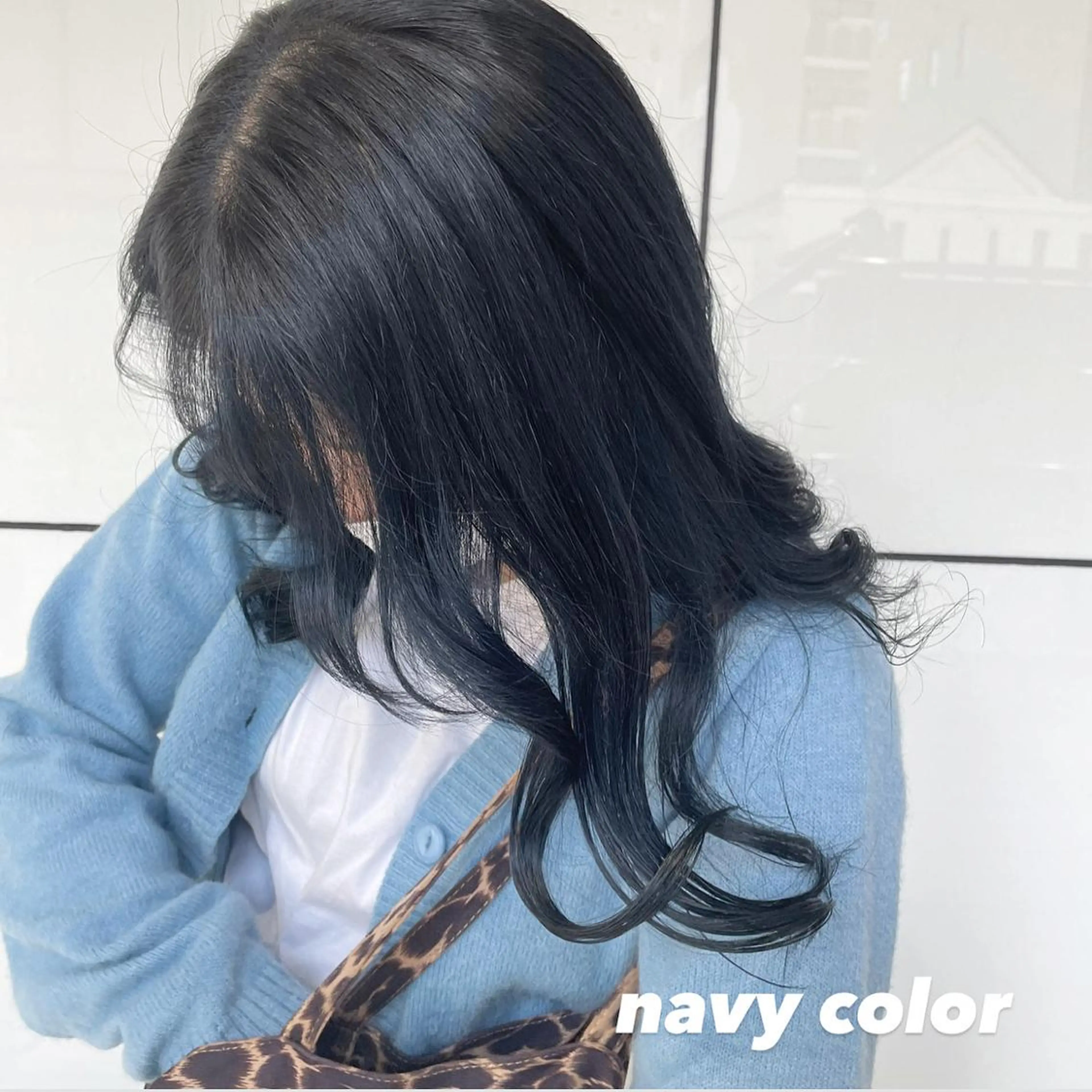 セミロング カラー ブリーチ ヘアカラー トリートメント 韓国ヘア🦋 MIYUのヘアスタイル