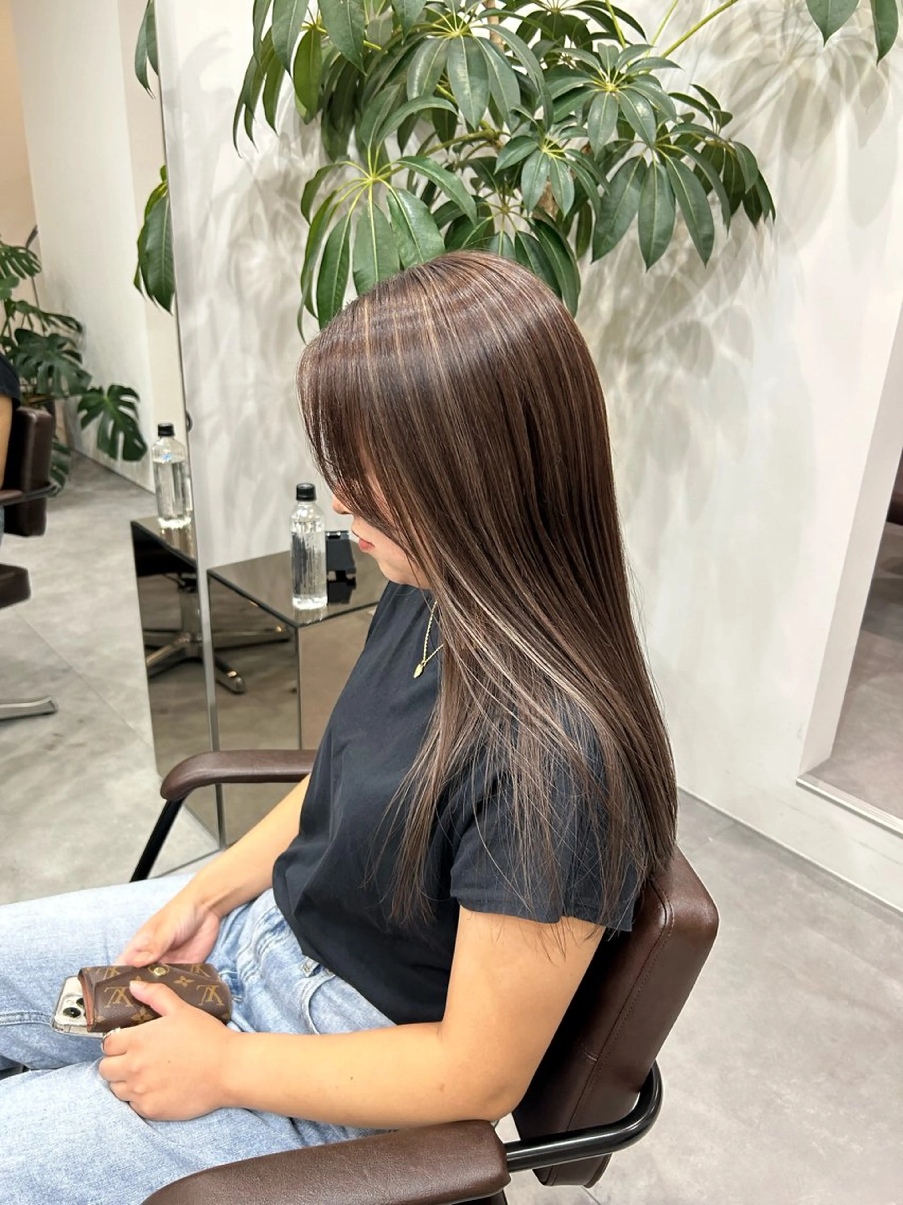 ロング カラー ハイライトカラー ハイライト YUEN イシイ アミのヘアスタイル