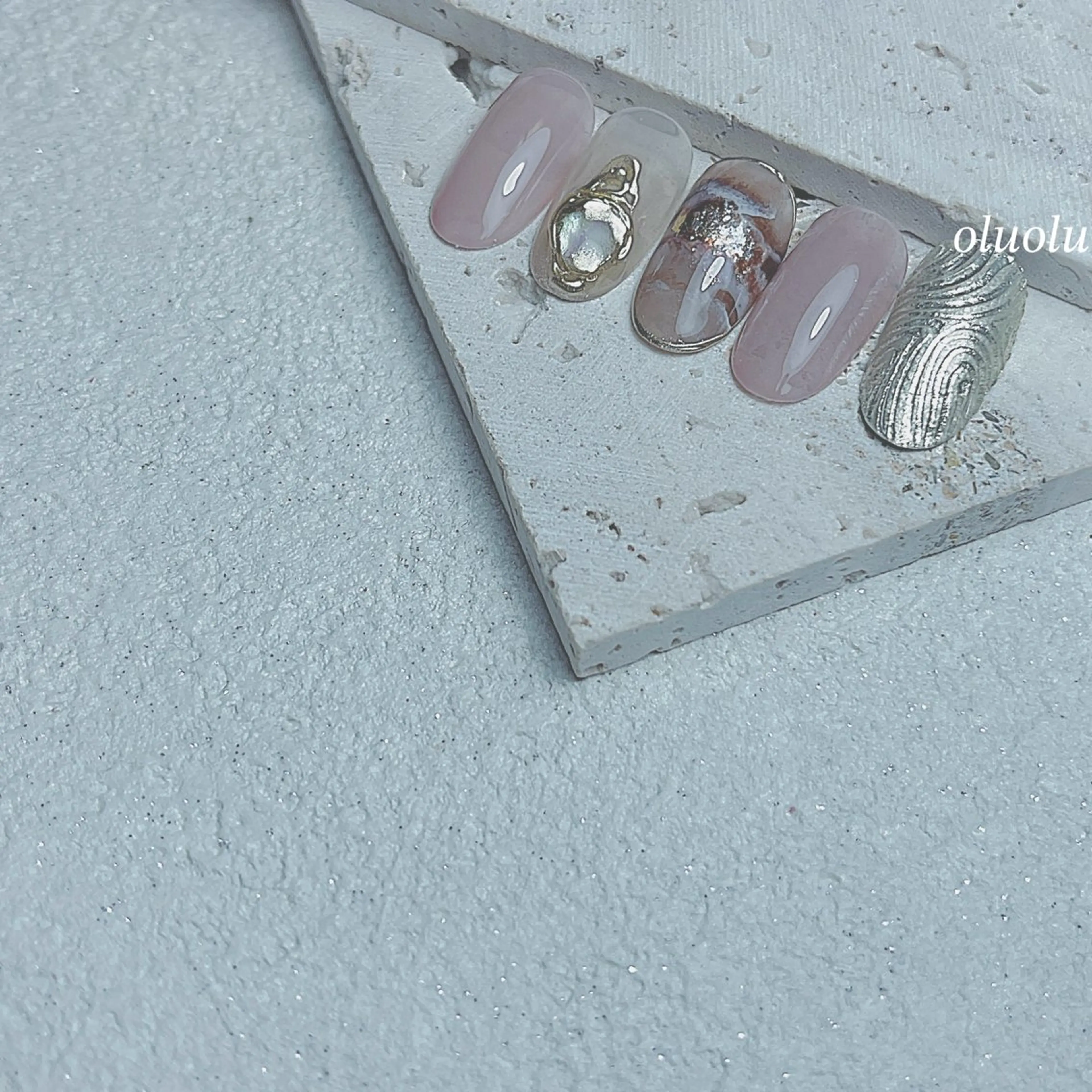 ネイル アートネイル フットネイル ニュアンスネイル ハンドネイル 大村 紬華のネイルデザイン