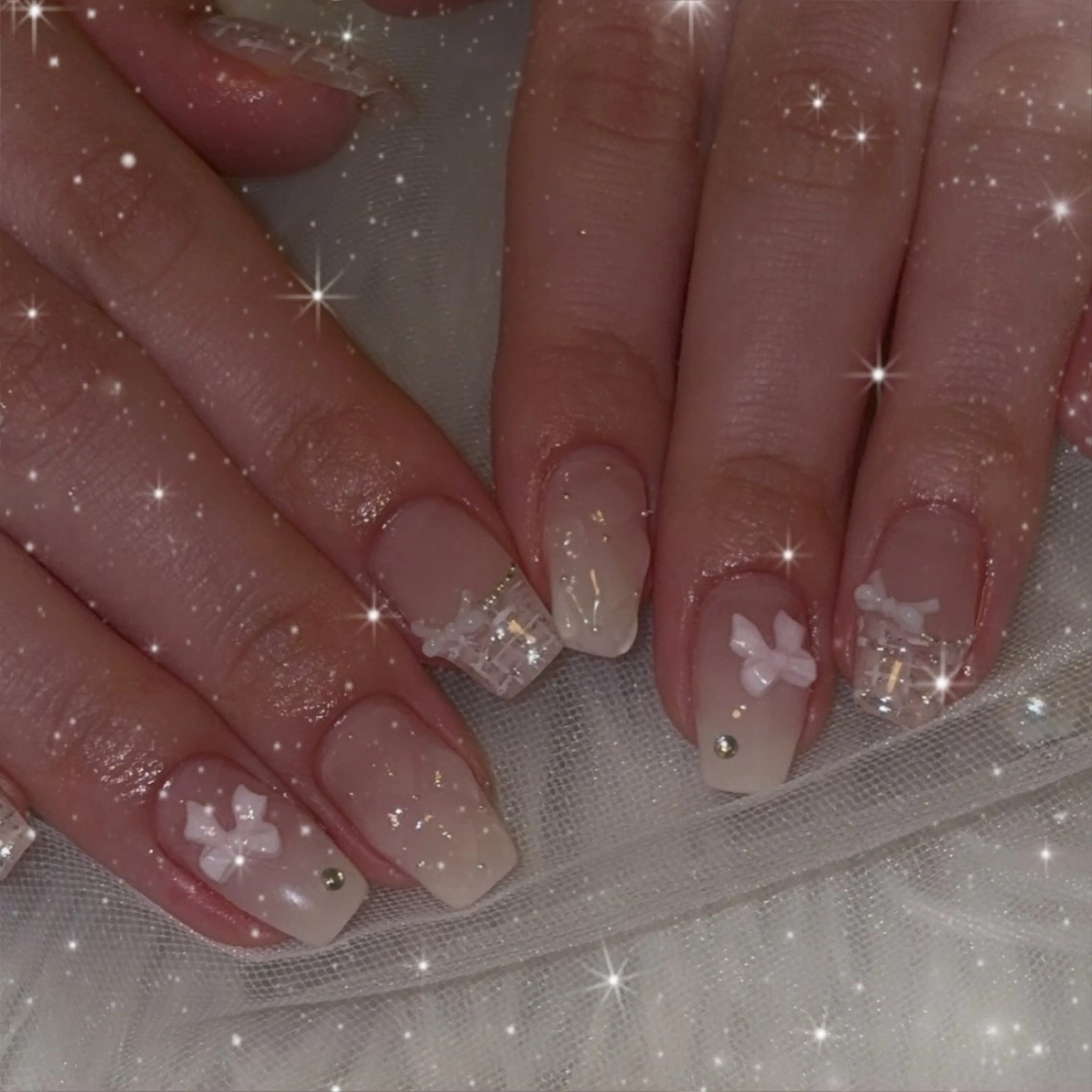 ネイル LUANA所属・LUANA ジュリのネイルデザイン