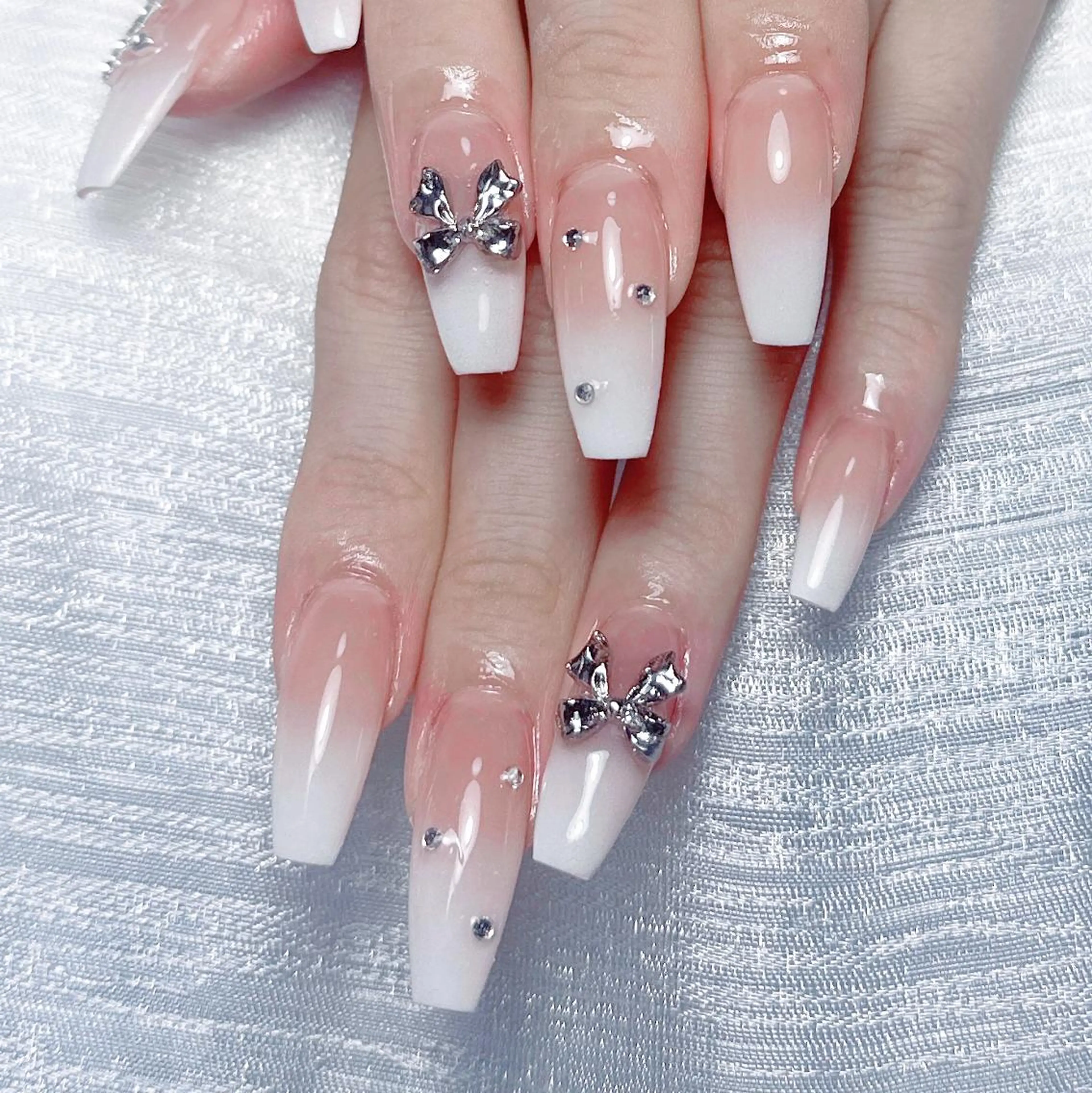 ネイル queens nailsalonのネイルデザイン