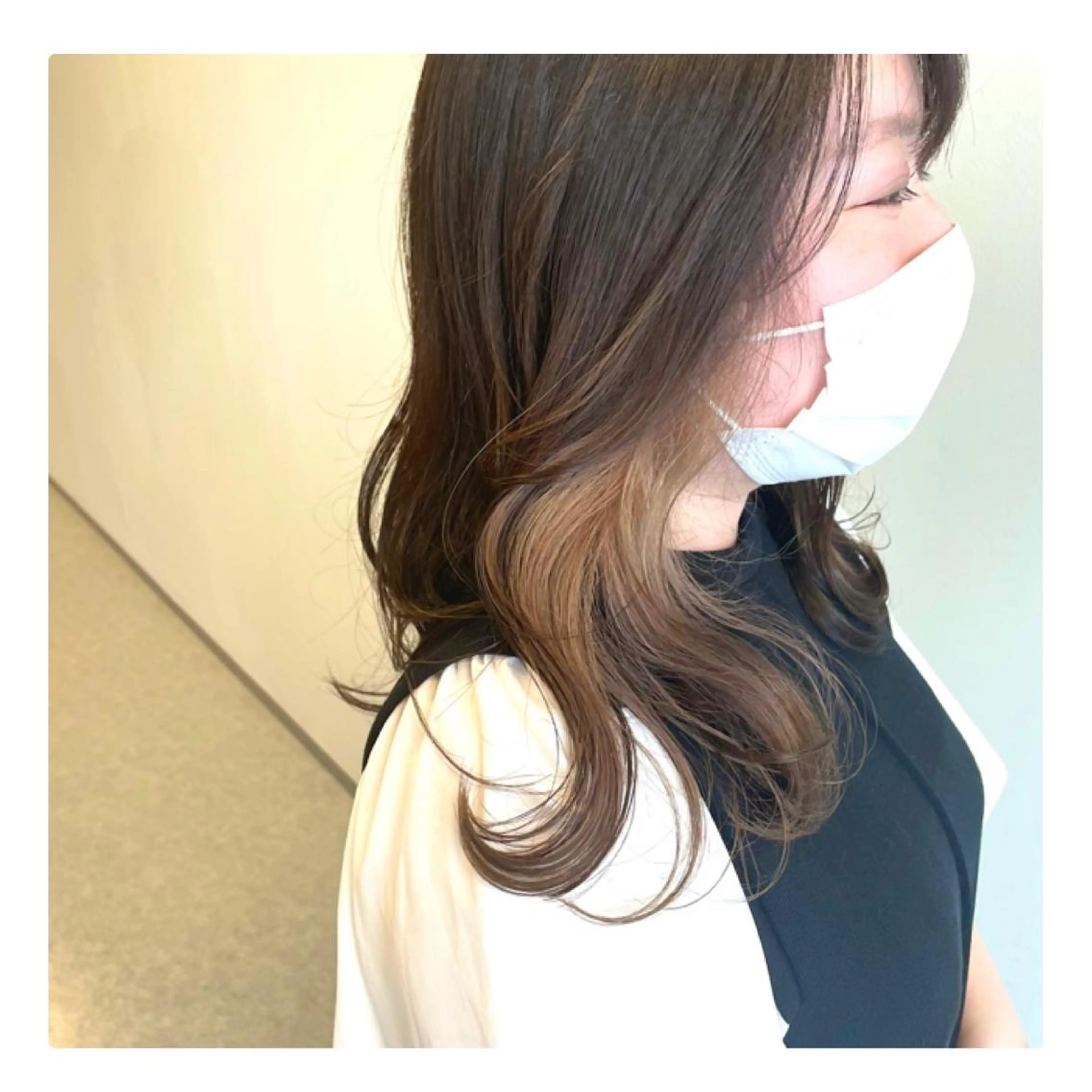 セミロング カラー イヤリングカラー ヘアカラー 心斎橋/ブリーチなし 髪質改善/レイヤーのヘアスタイル