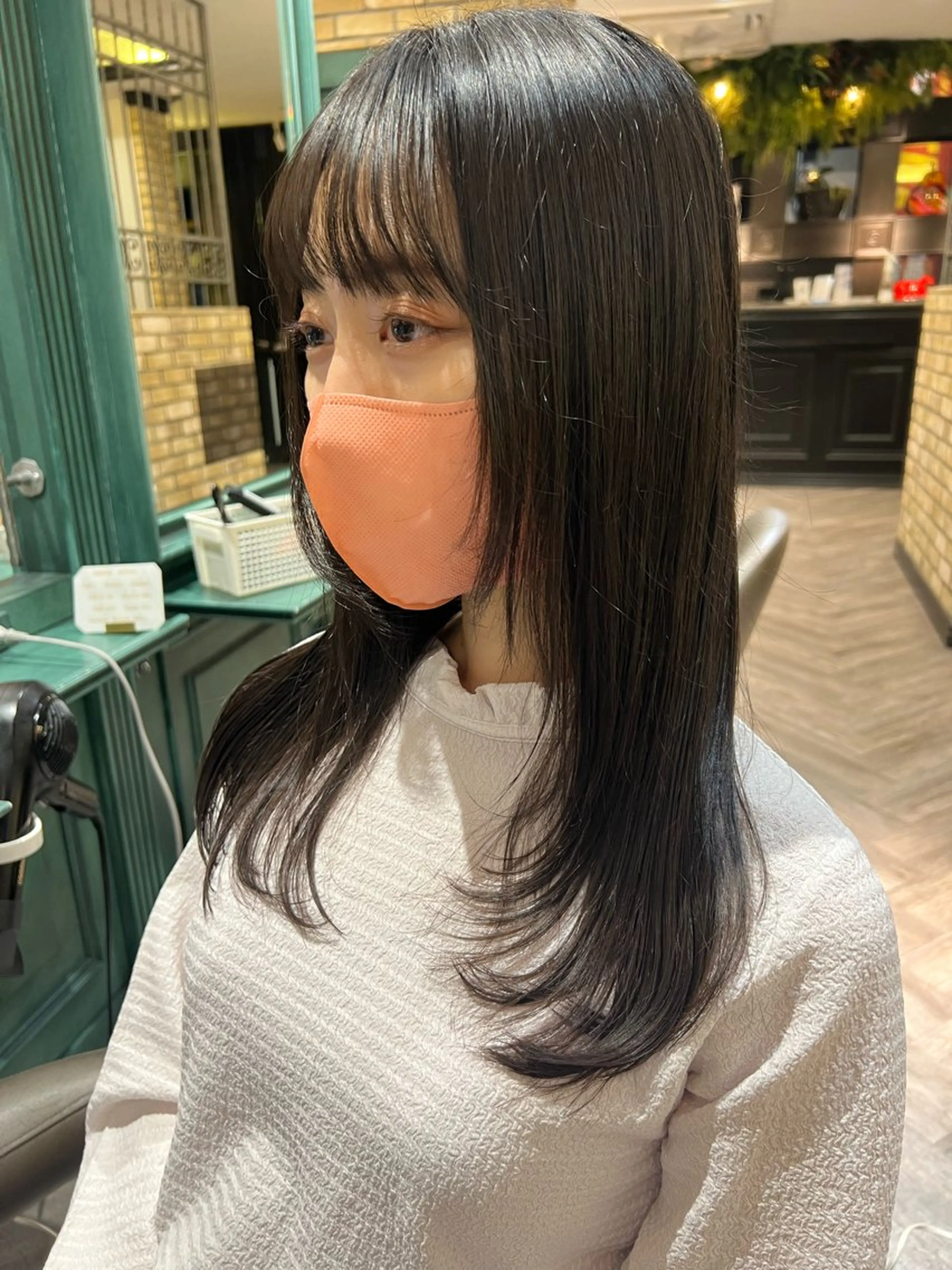 ミディアム レイヤーカット カット トリートメント LOG武蔵新城所属・口コミ見てください！ ⭐️メンズカット大成のヘアスタイル