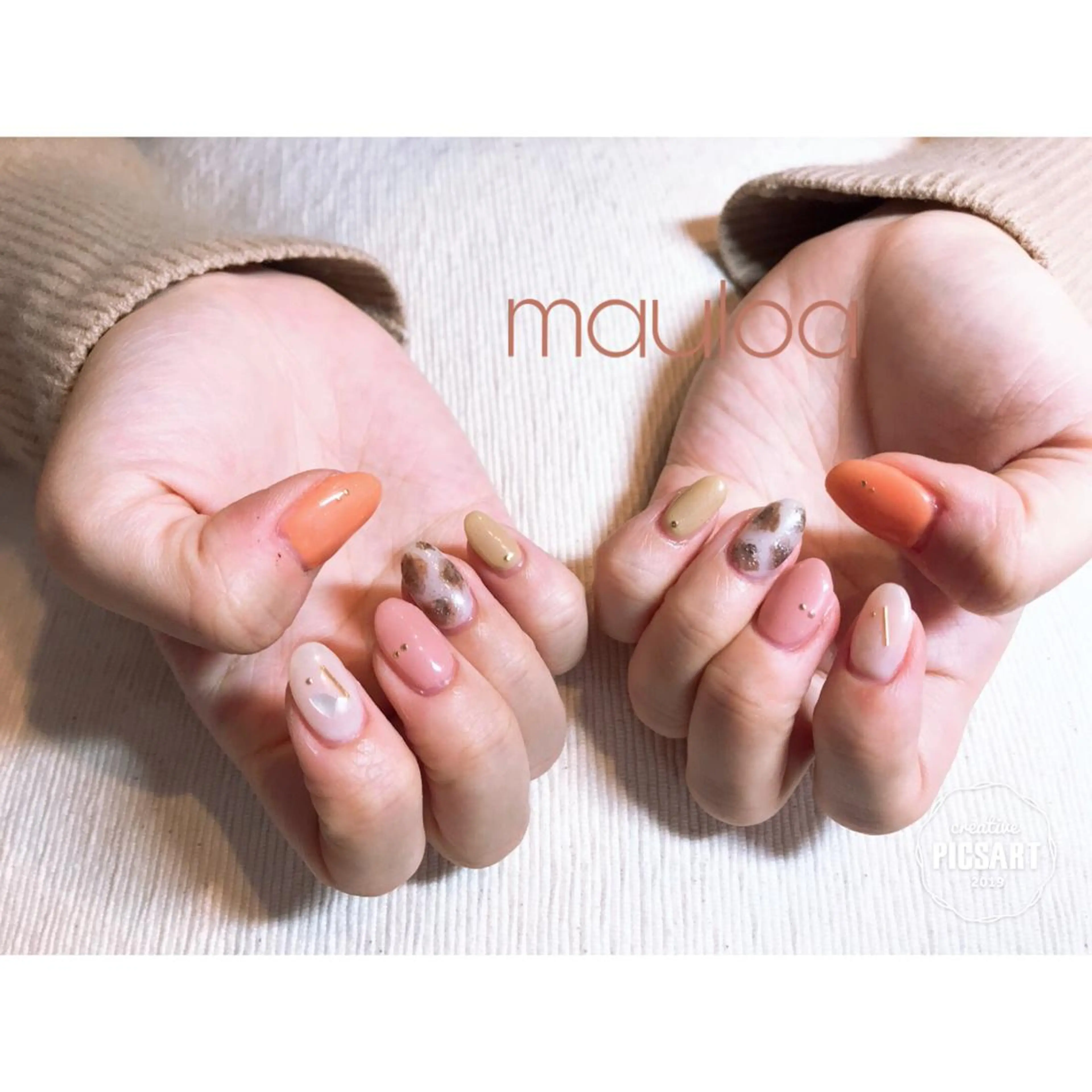 ネイル ラメ(グリッター) ニュアンスネイル シルバー pipi..所属・pipi ..のネイルデザイン