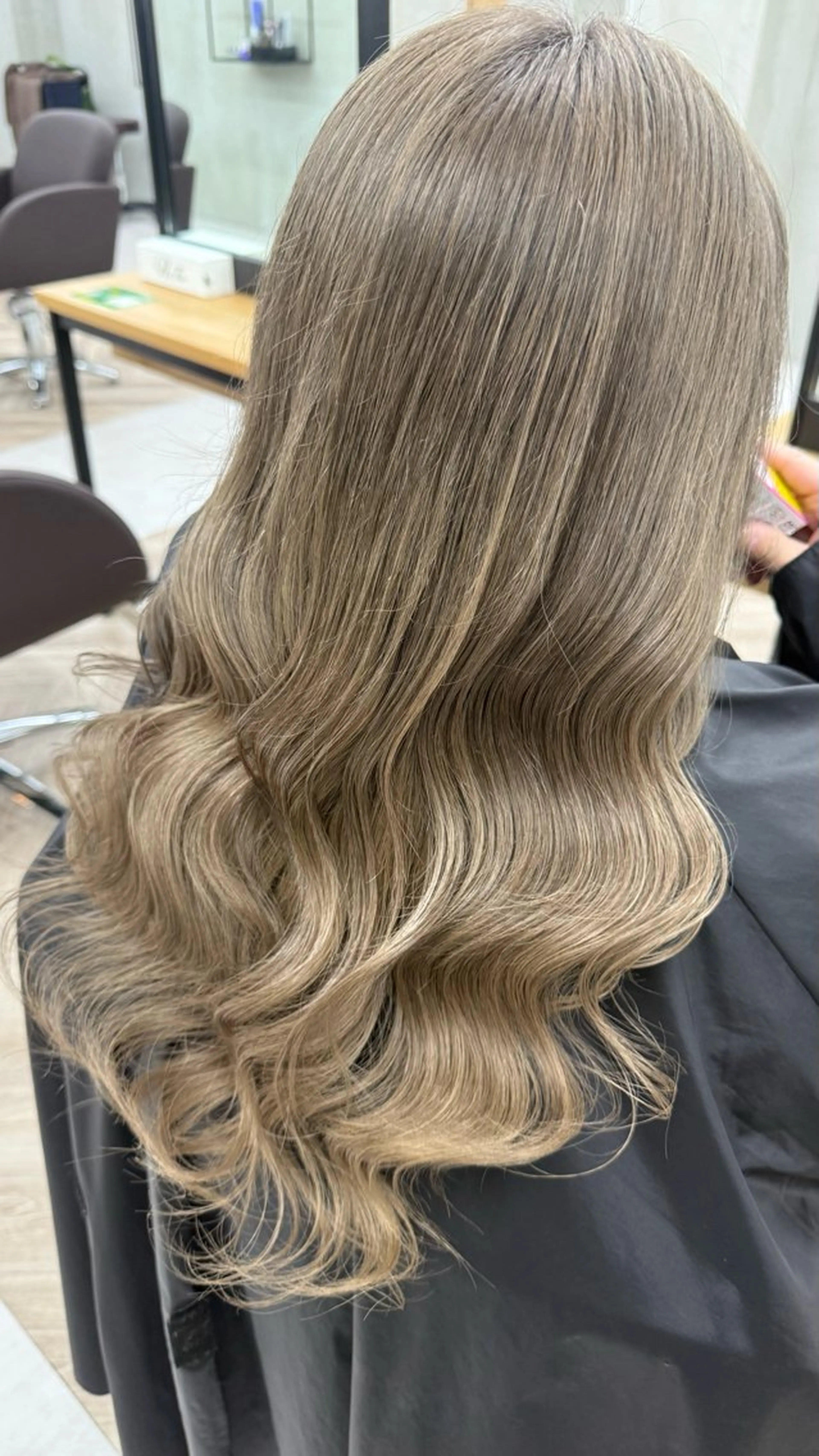 ロング カラー トリートメント 🍓 JURiA 🍓のヘアスタイル