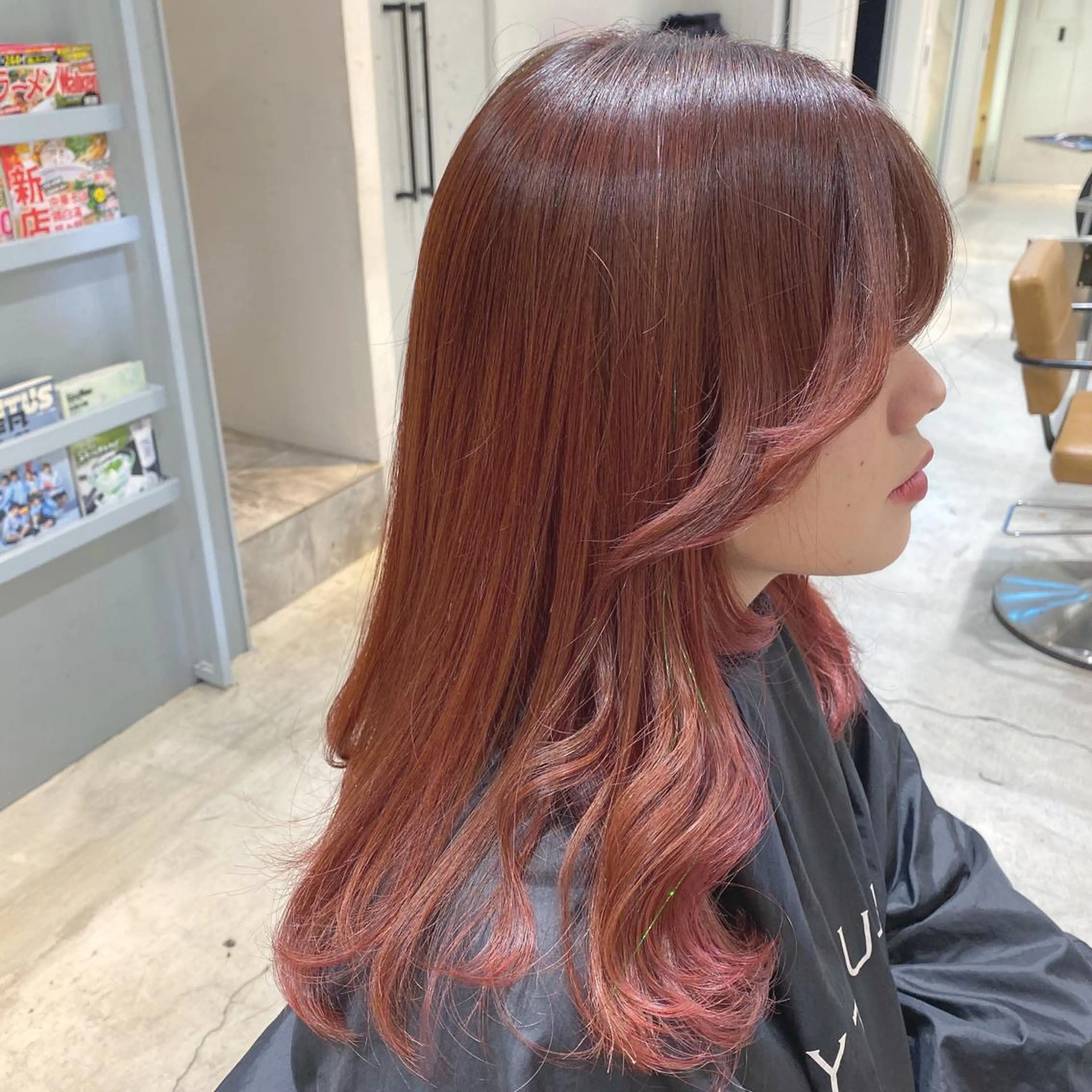ロング カラー レッドカラー ORIKA 美容室のヘアスタイル
