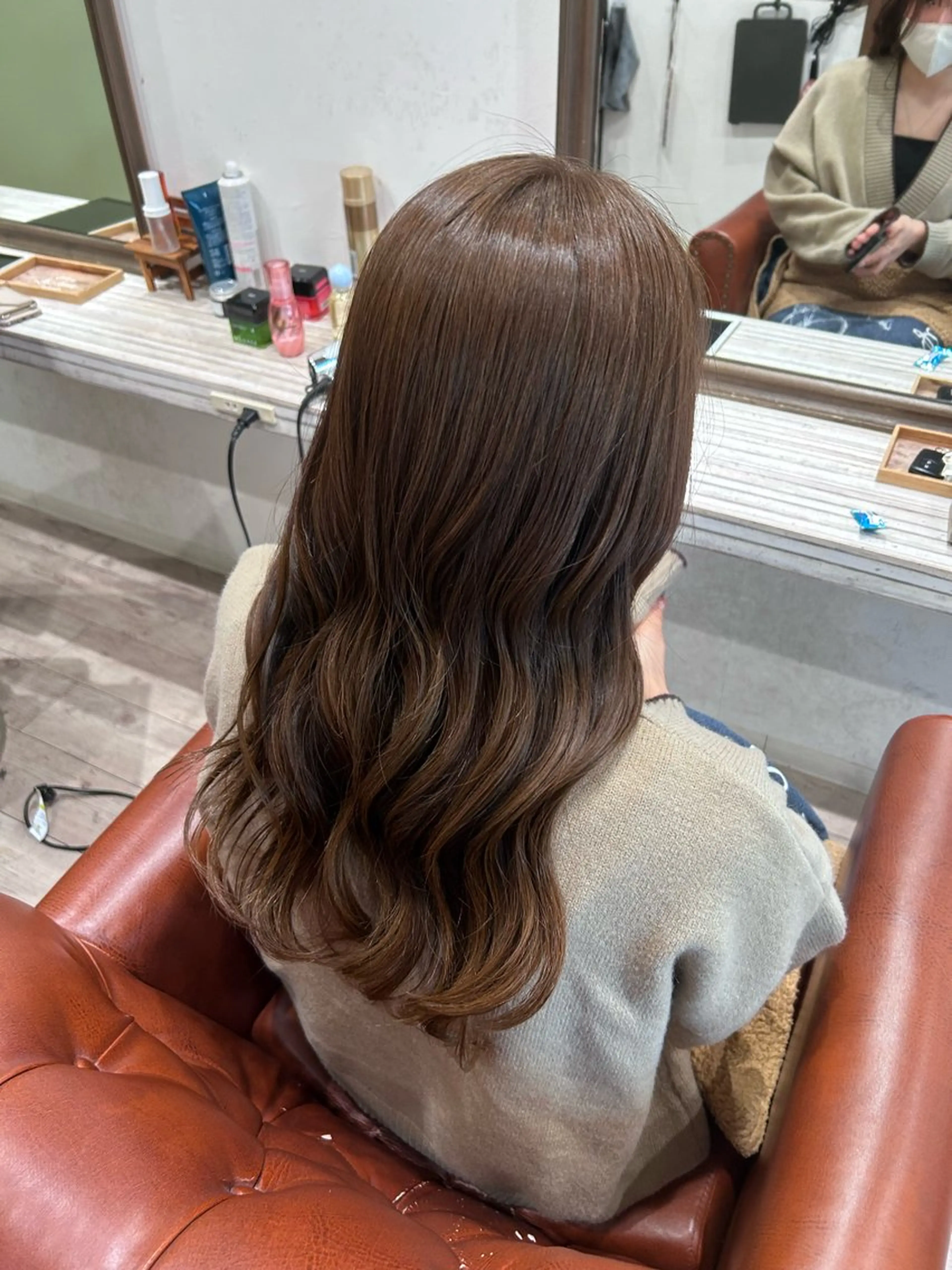 ロング カラー 海老名 理香子のヘアスタイル