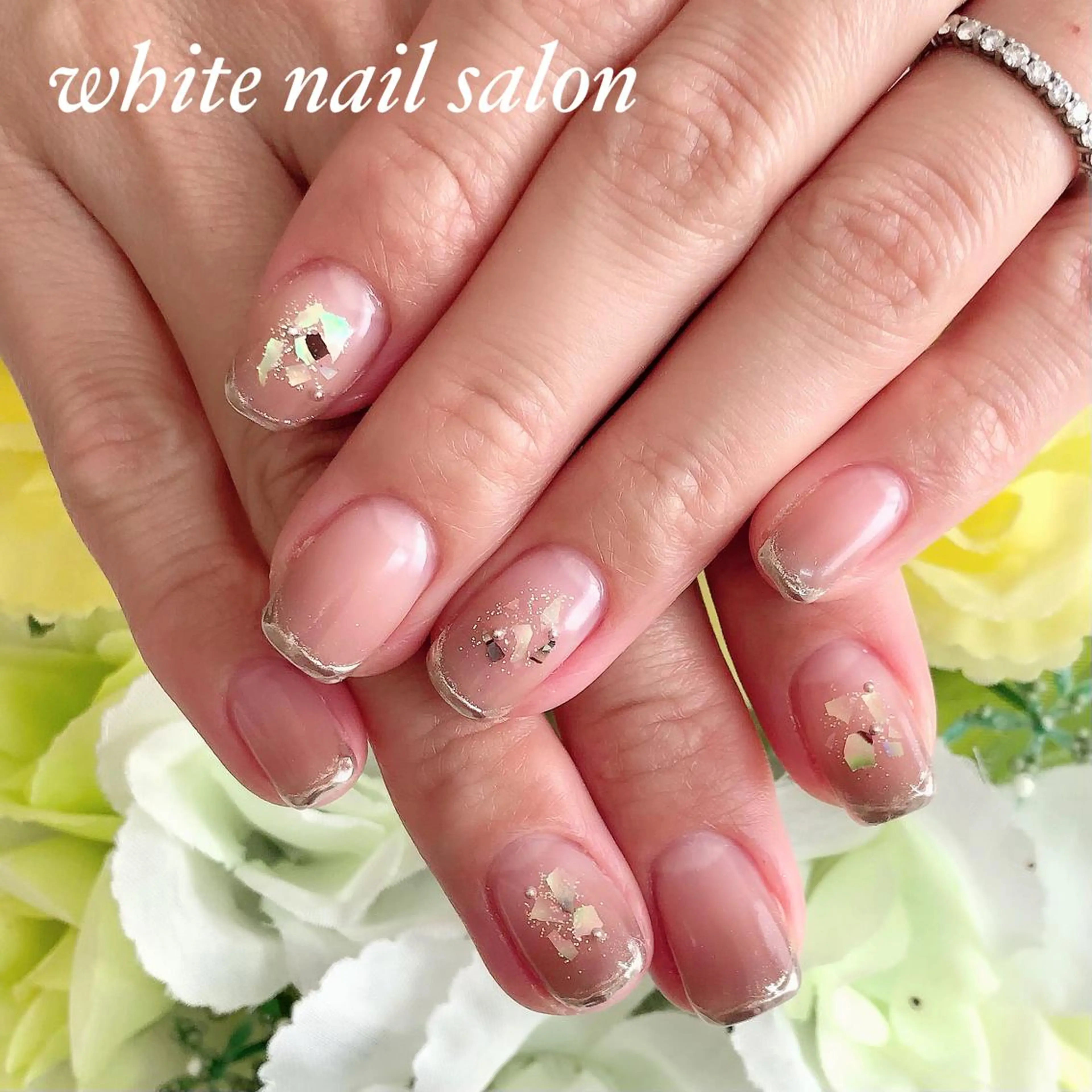 ネイル フットネイル ジェルネイル ハードジェル 持ち込み オフィスネイル ハンドネイル white nail salonのネイルデザイン