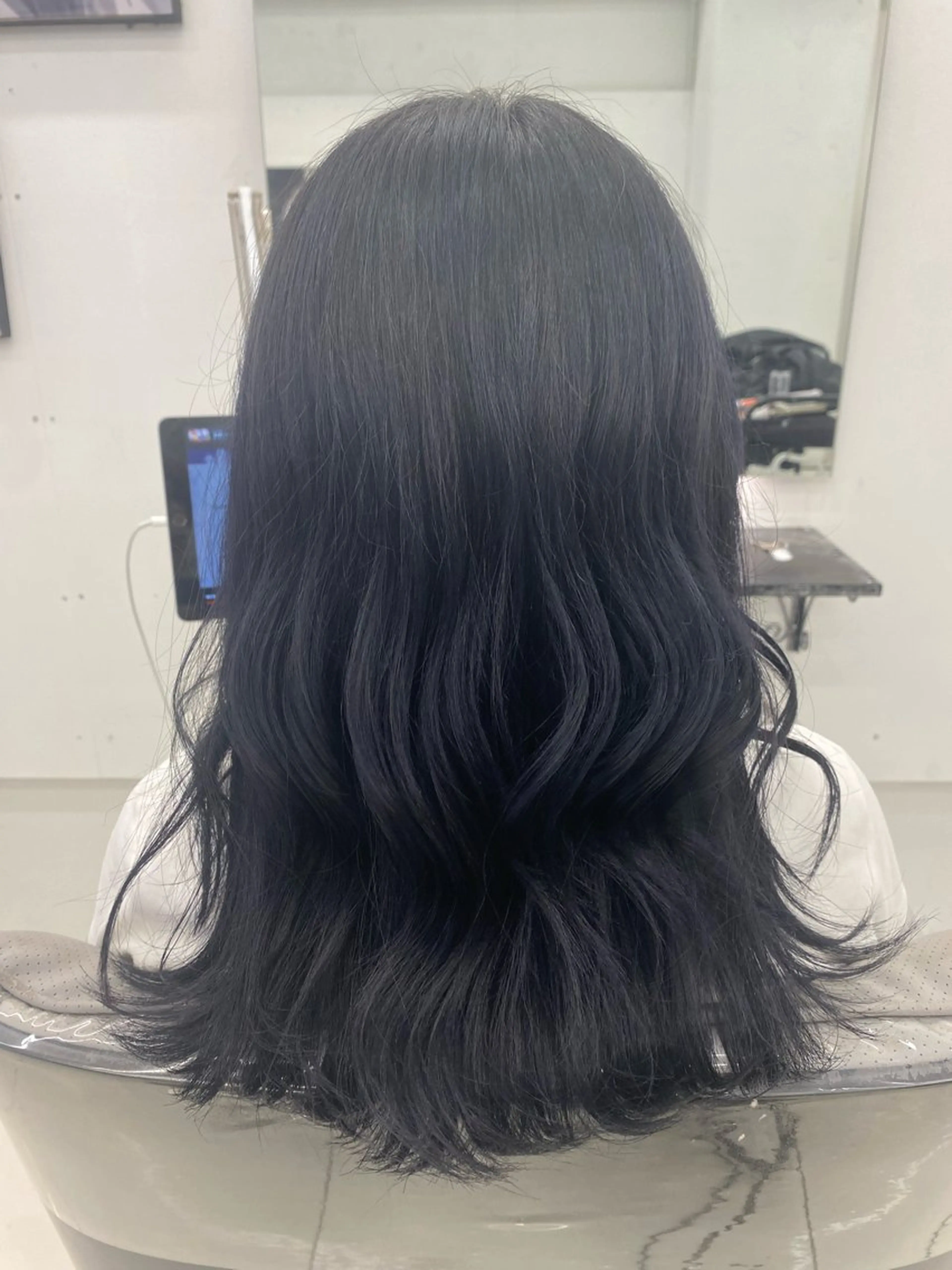カラー 中村 海星のヘアスタイル