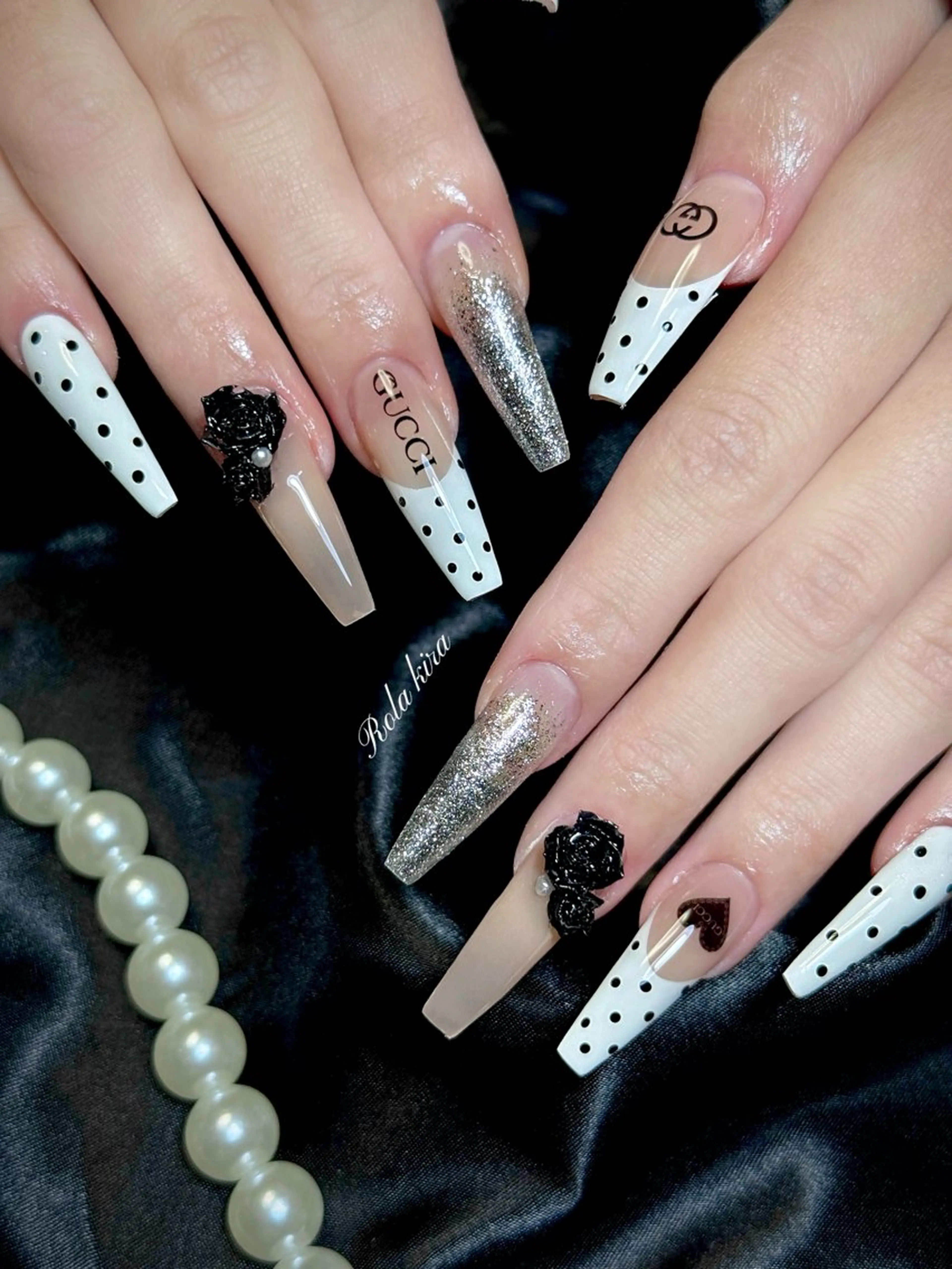 ロング 韓国風ヘア ハンドネイル Rola kira nail salon所属・Rola kira 麗のネイルデザイン