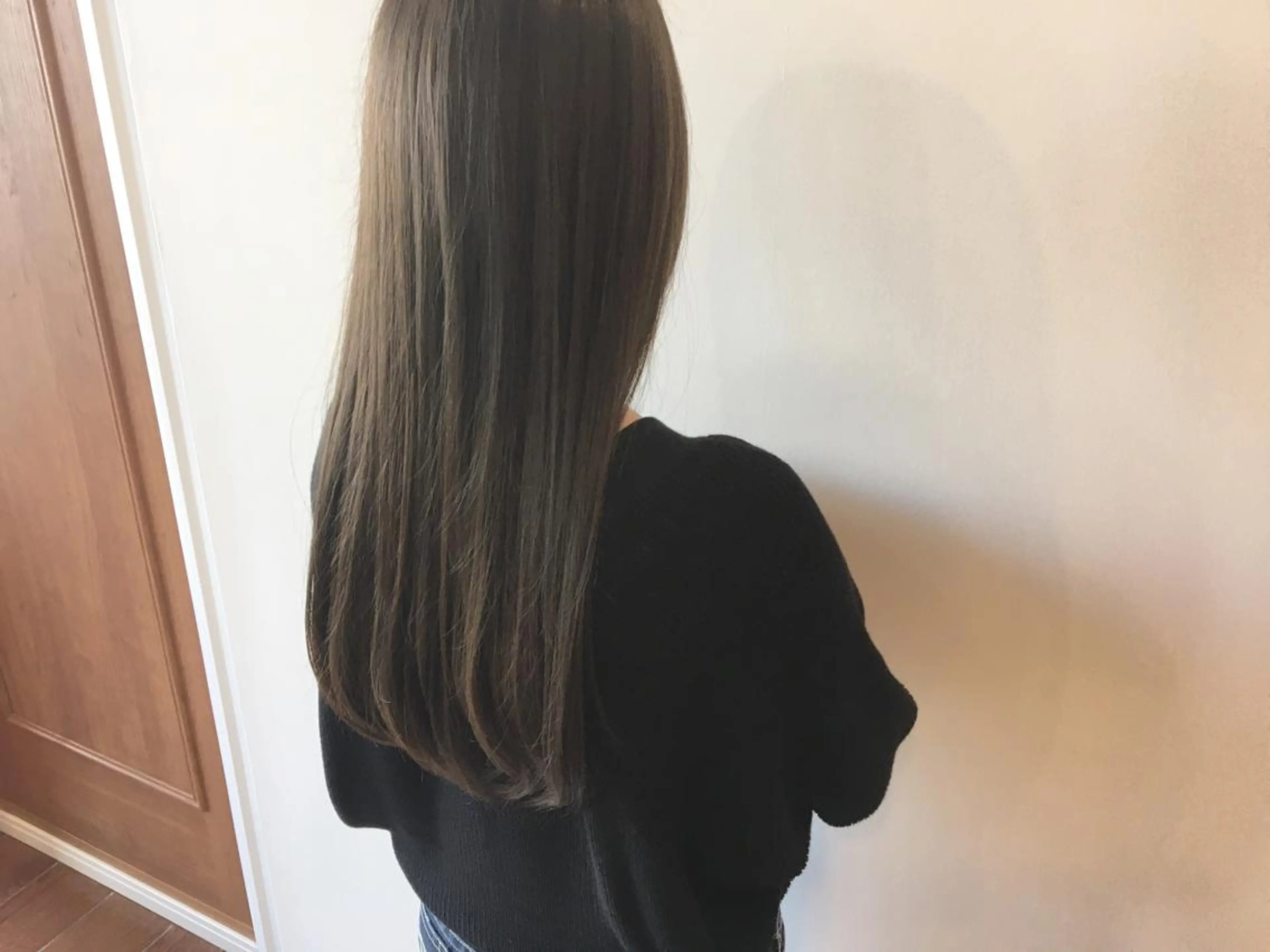 【業界で話題のメニュー✨】カット+ オーダーメイドトリートメント💇🏻‍♀️ あなただけのトリートメントをご提供！の写真