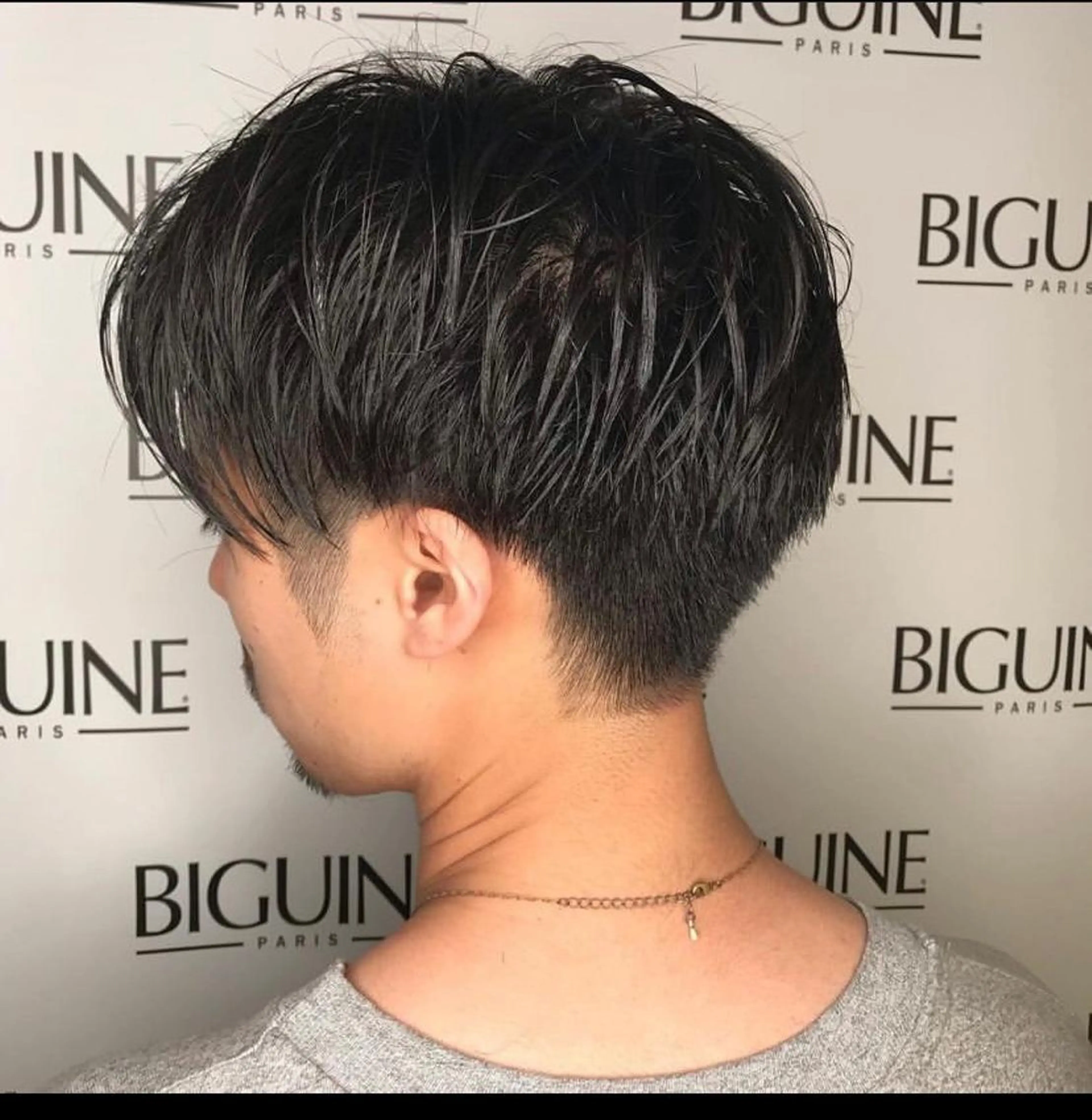 メンズ 篠崎 加奈のヘアスタイル