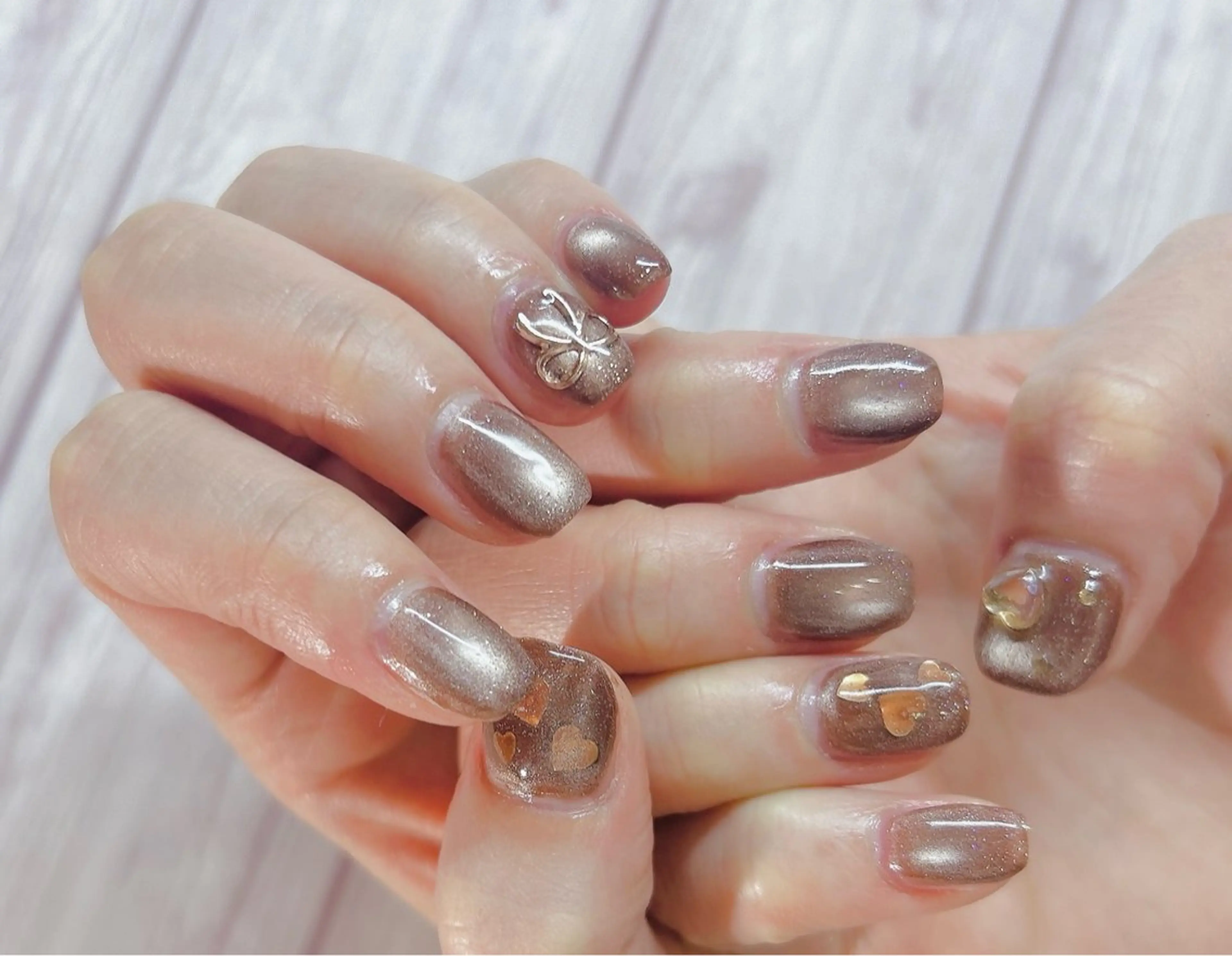 ネイル アートネイル マグネットネイル MYu Beauty Salon YURIのネイルデザイン