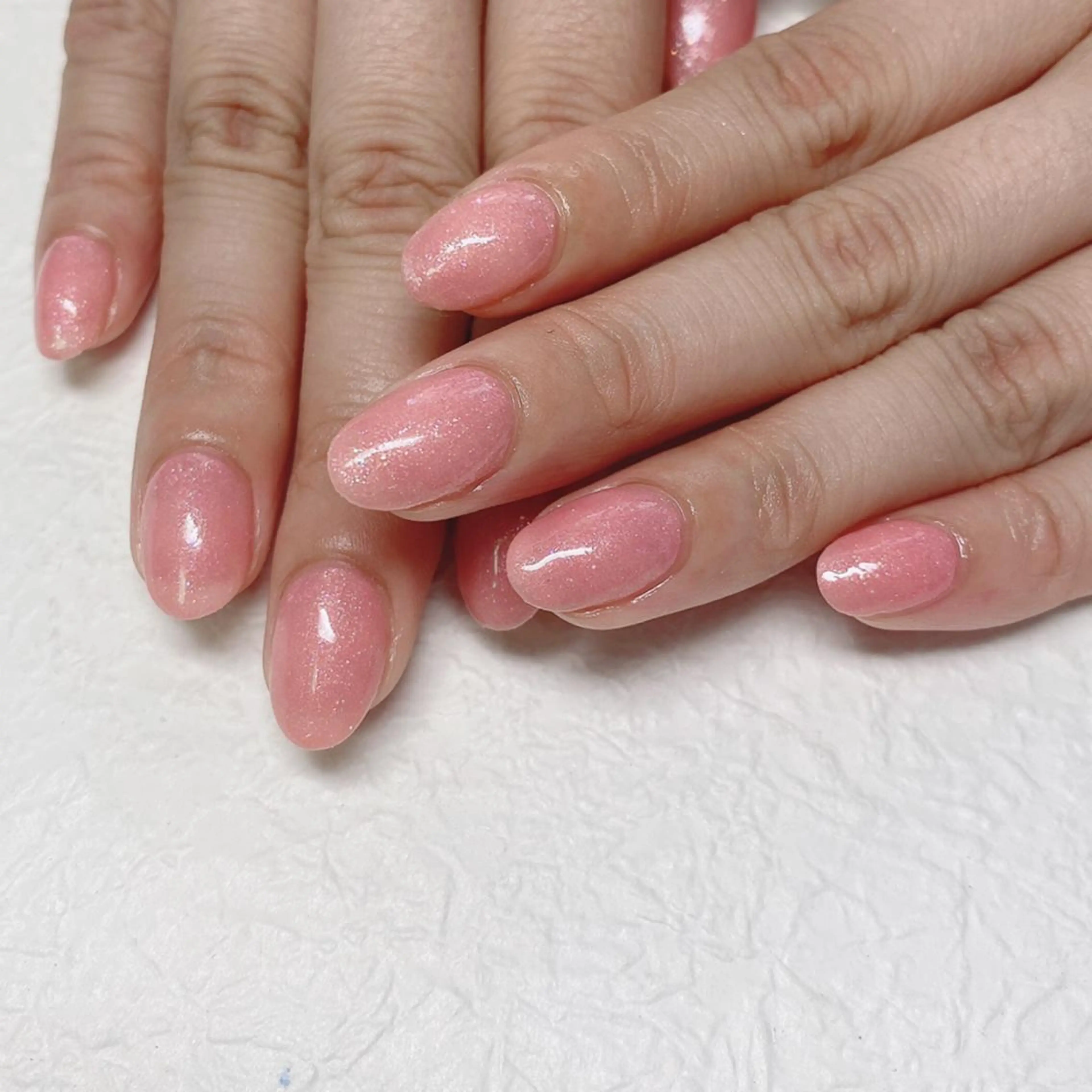 ネイル ラメ(グリッター) ワンカラーネイル ピンク 【育児休暇中】今中 沙季のネイルデザイン