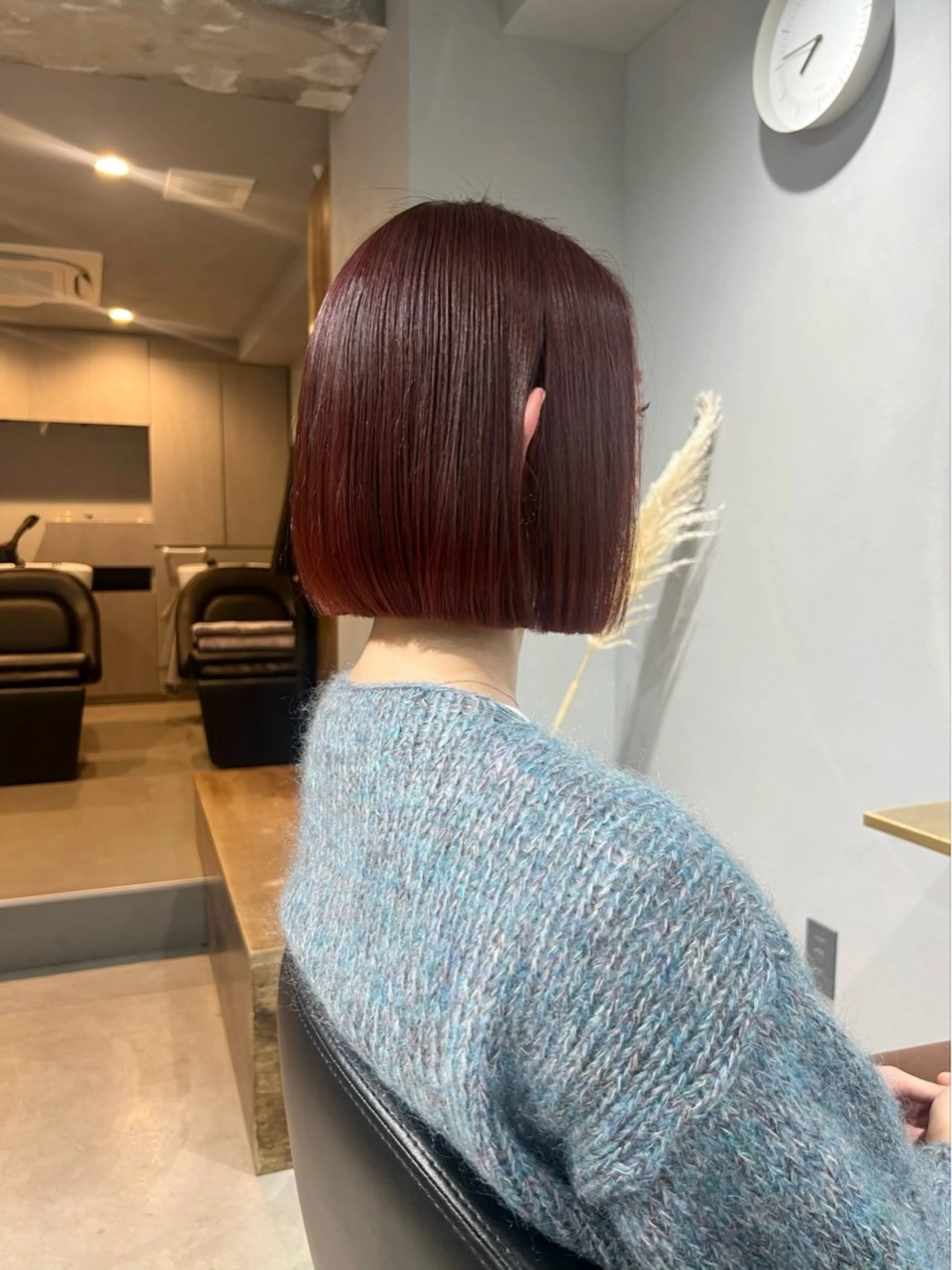 ショート カラー ボブ ヘアカラー トリートメント akane/ベージュ /オリーブ/ブラウンのヘアスタイル