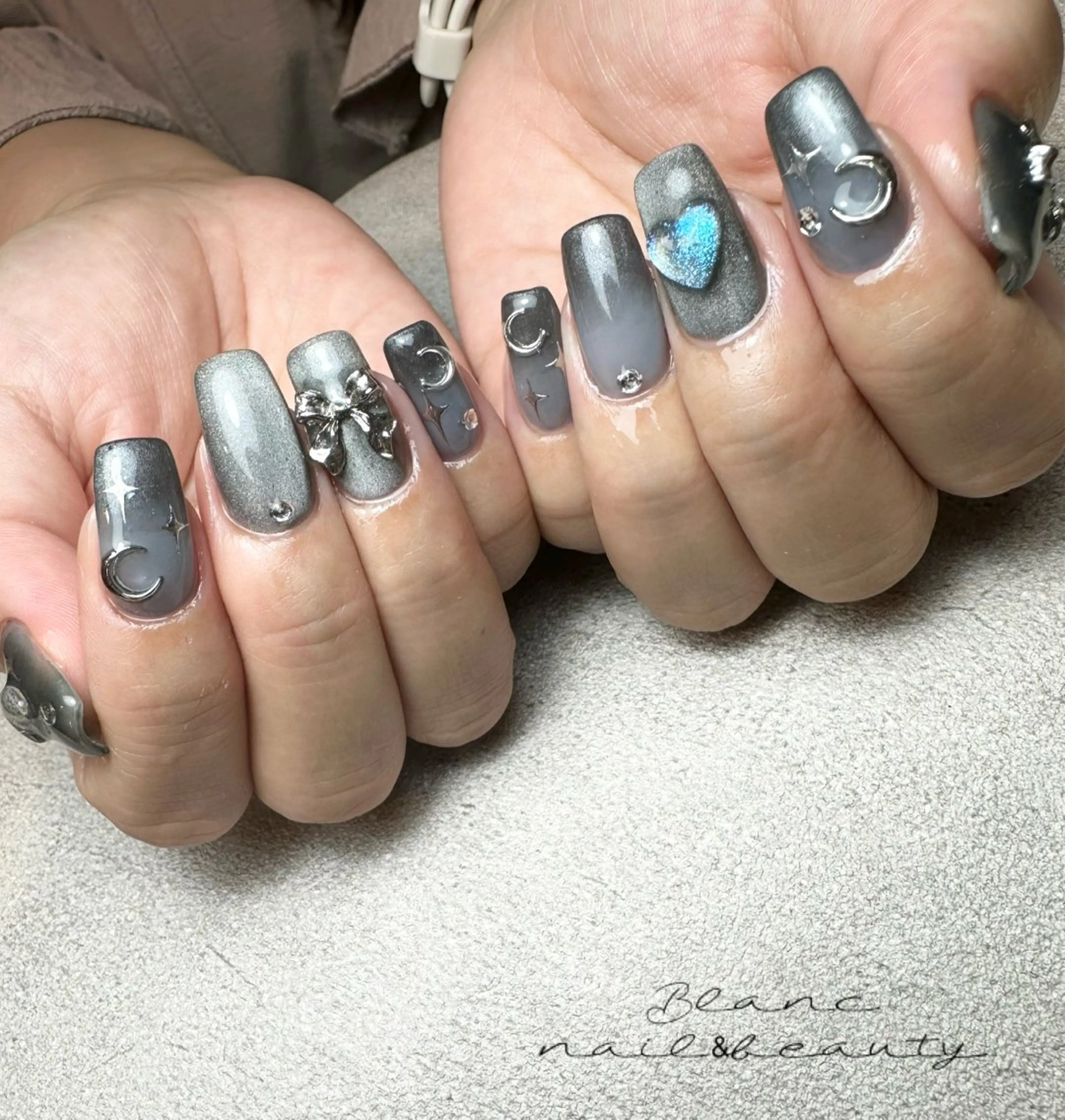 ネイル Blanc ブランのネイルデザイン