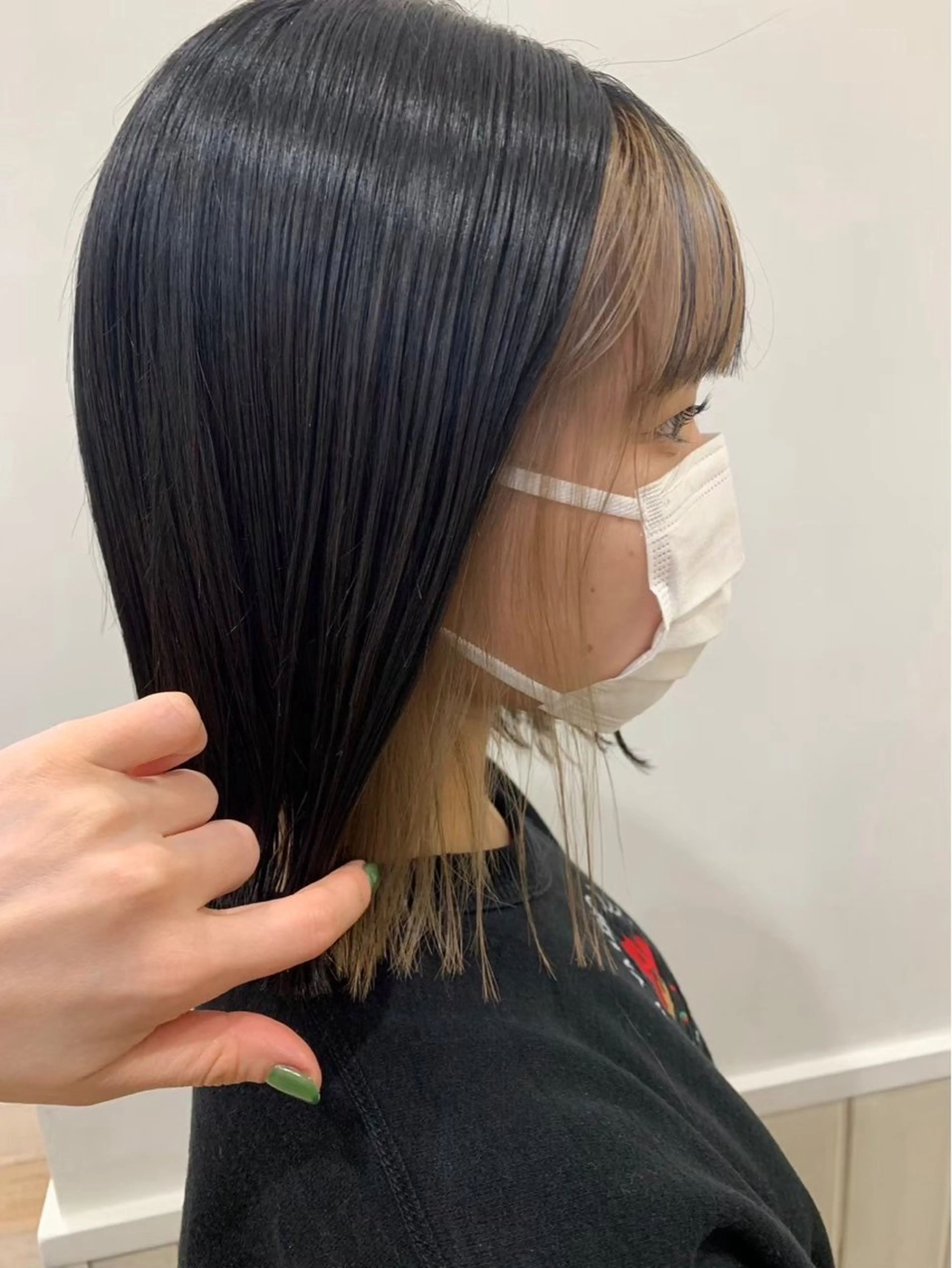 カラー レイヤーカット🐺 hina🩶のヘアスタイル