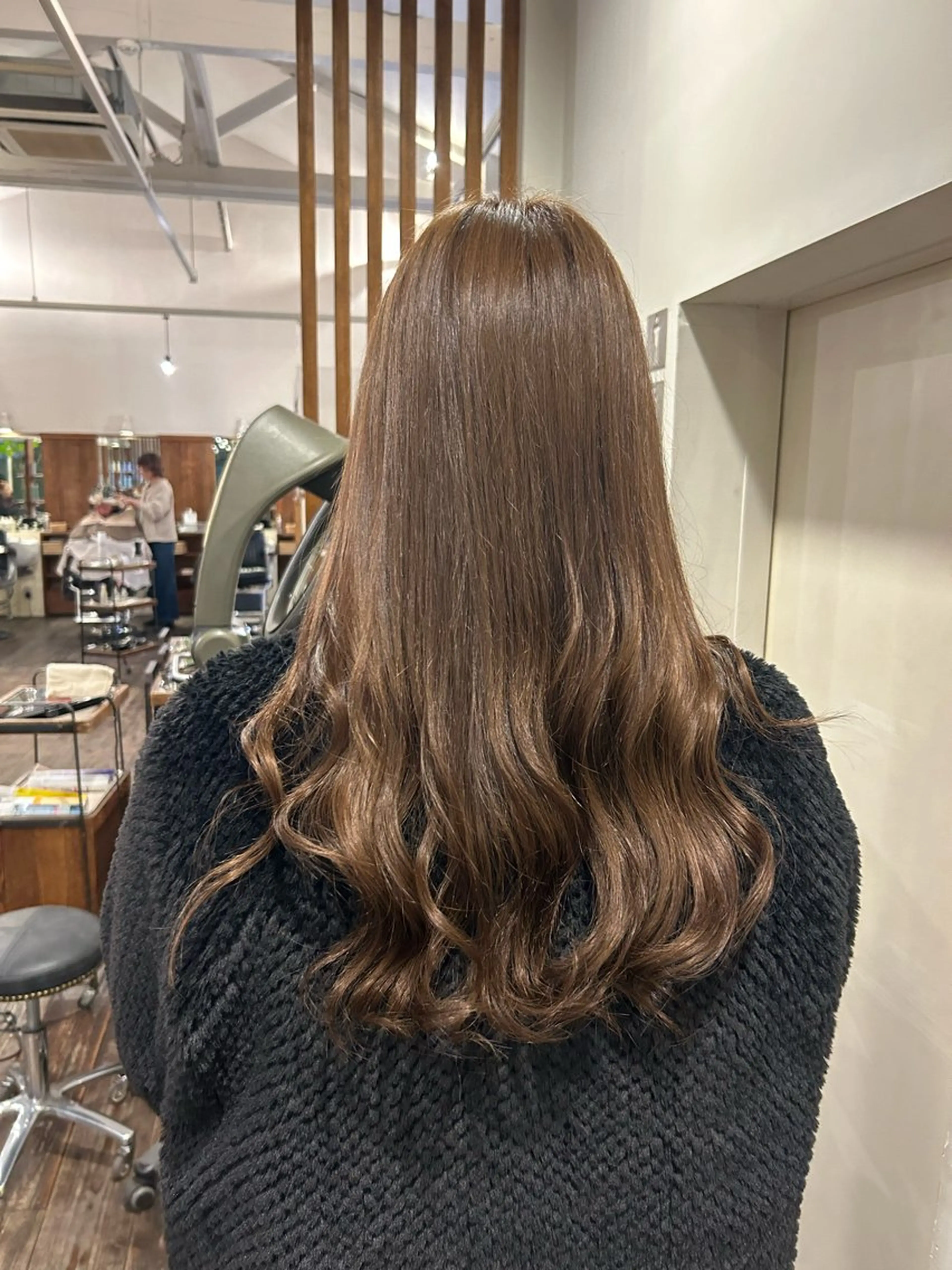 カラー ベージュカラー ブリーチ 透明感カラー MOK大阪梅田店 三ツ國 裕貴のヘアスタイル