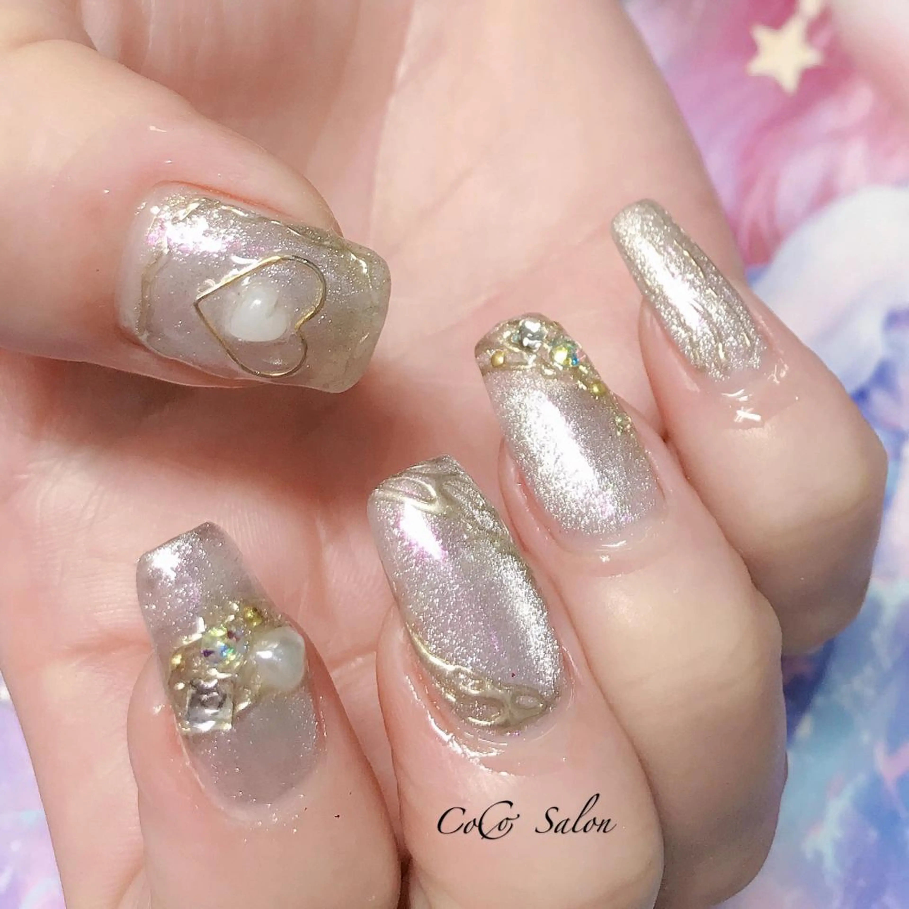 ネイル ハート キラキラネイル マグネットネイル ミラーネイル バレンタイン CoCoSalon ネイル/まつ毛予約のネイルデザイン