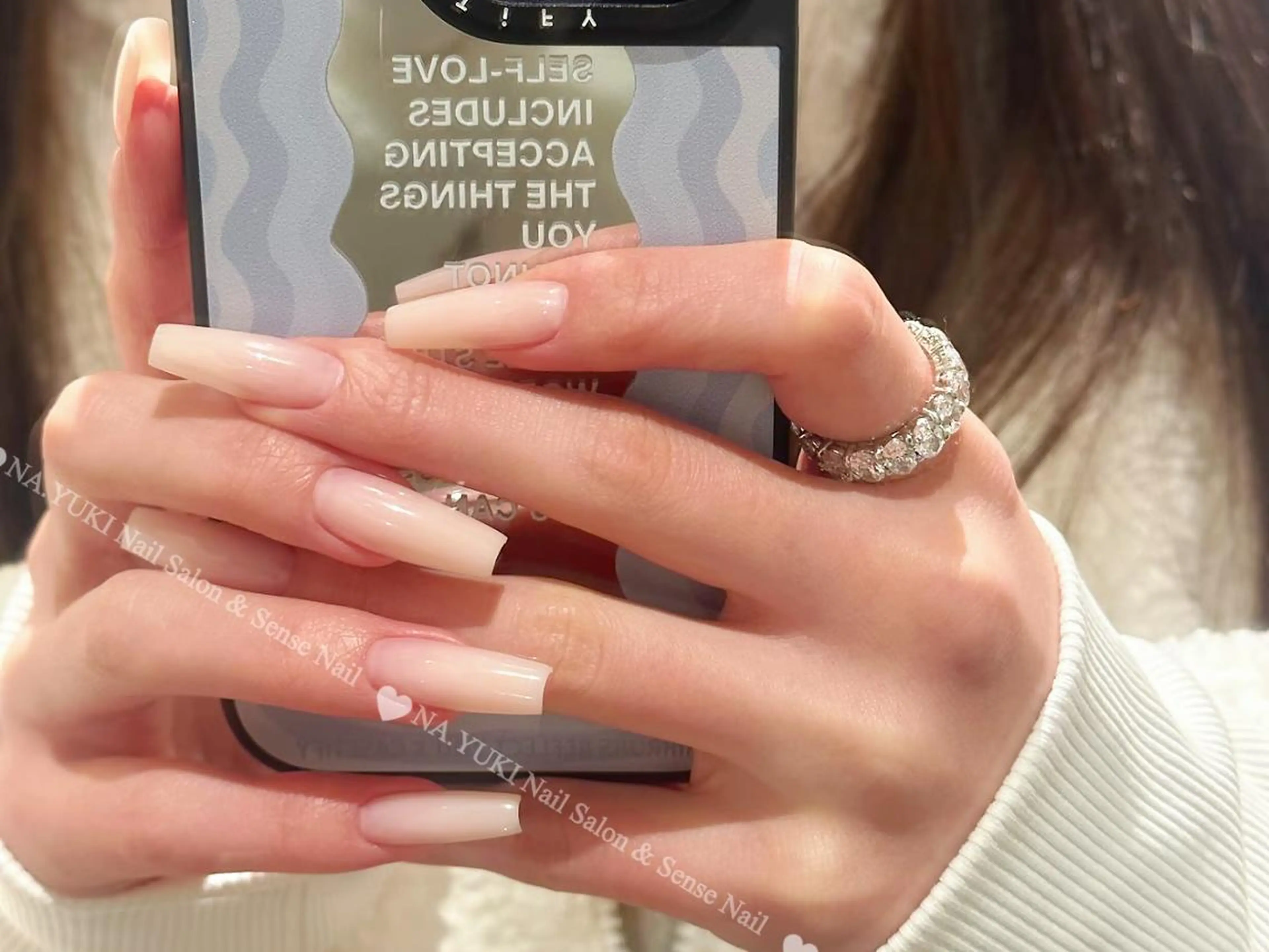 ネイル Mina. 🦢のネイルデザイン