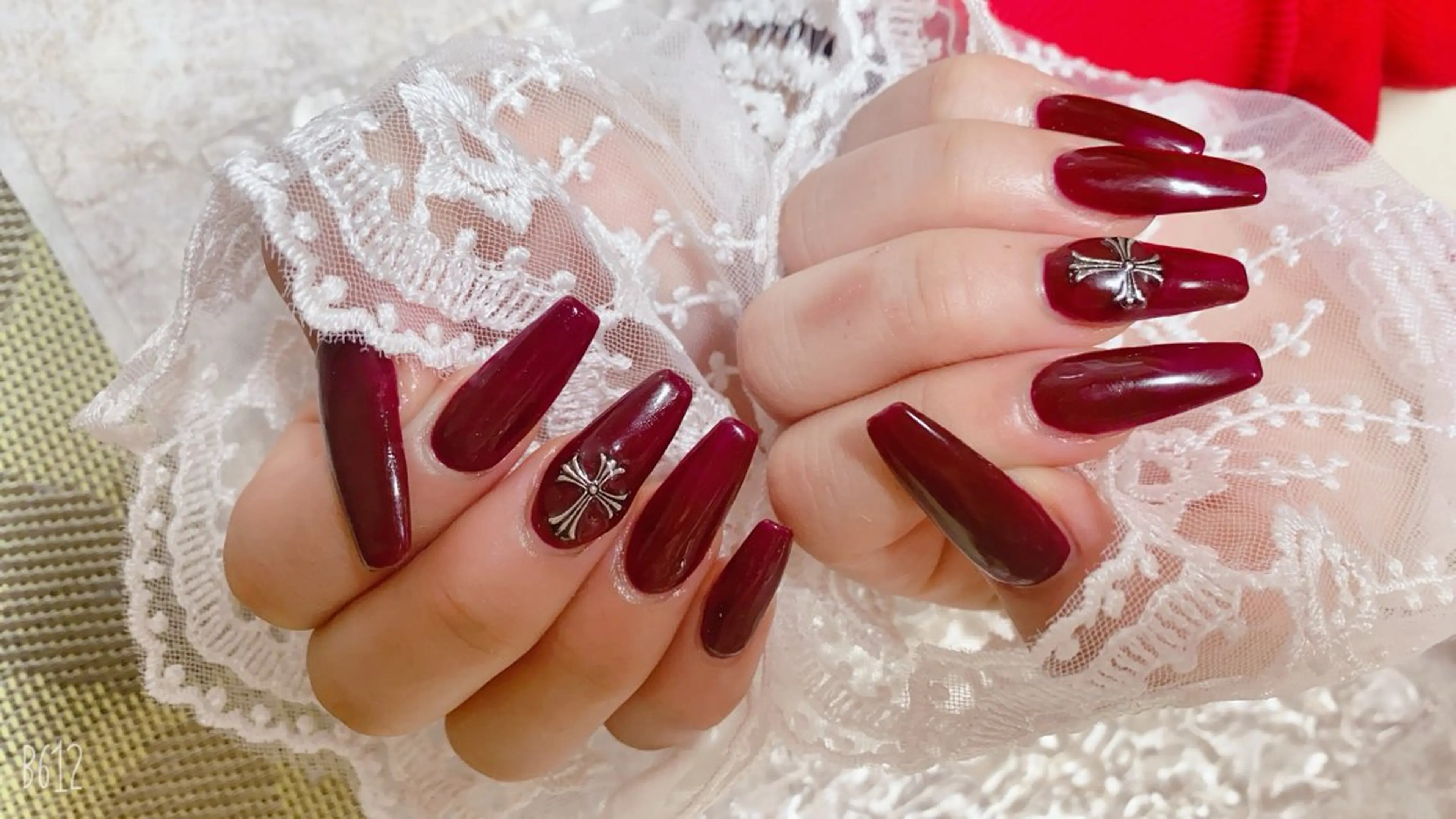 ネイル シンプルネイル liora nail yzのネイルデザイン