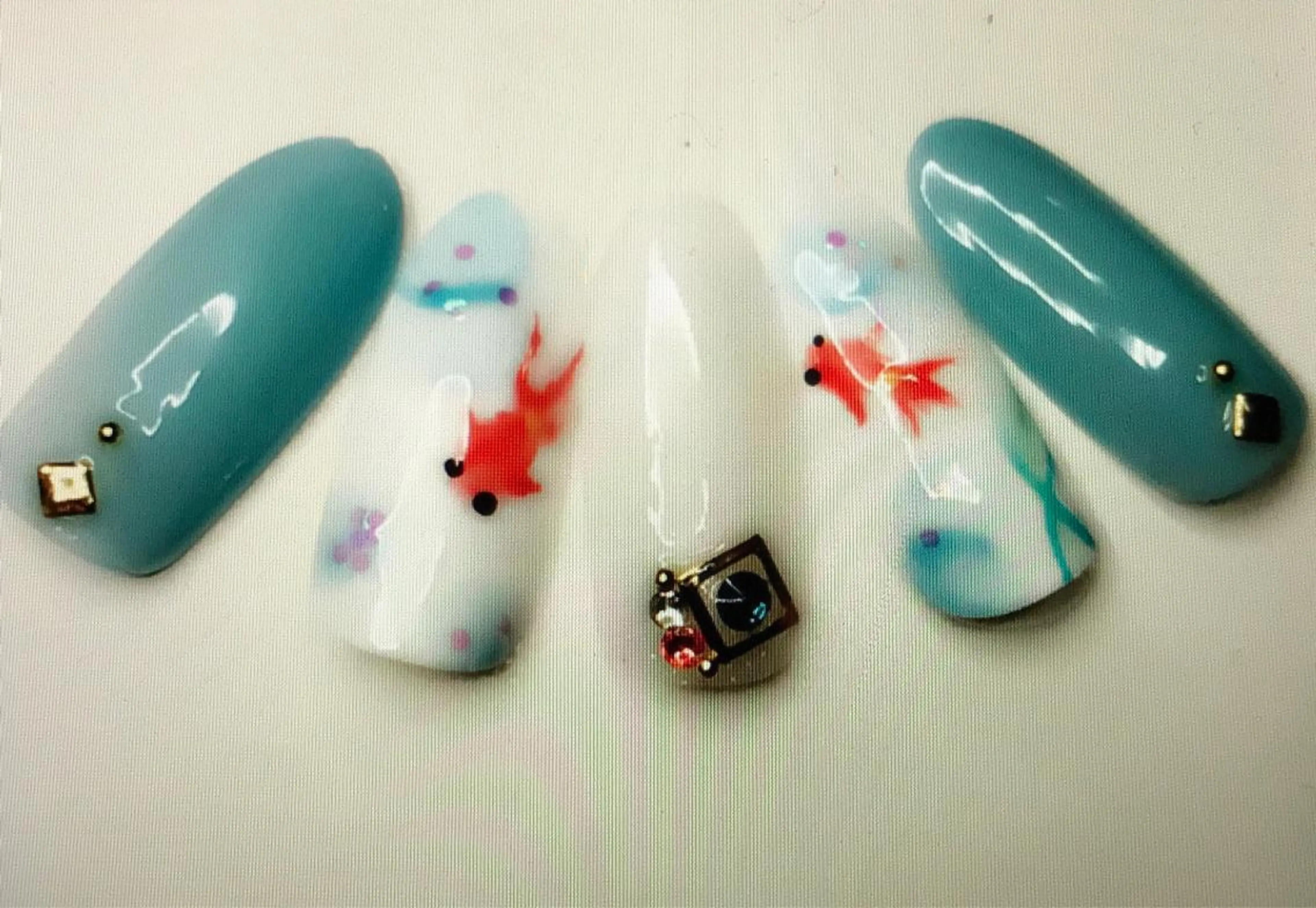 ネイル アートネイル ネイル/耳つぼ /新ホワイトニングのネイルデザイン