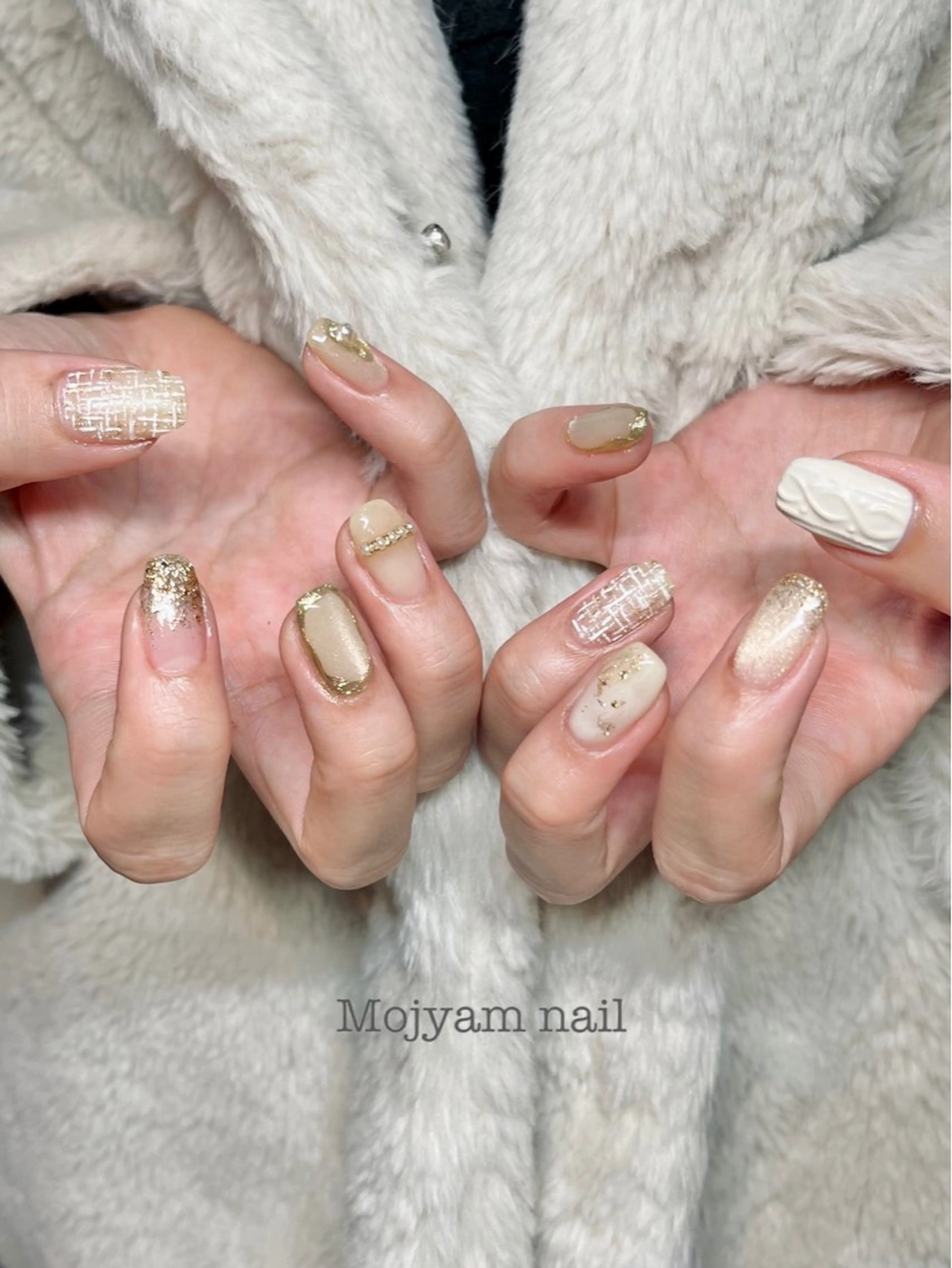 ネイル ゴールド マグネットネイル ニュアンスネイル スクエアネイル ツイードネイル ハンドネイル Mojyam nail所属・松本 実咲のネイルデザイン