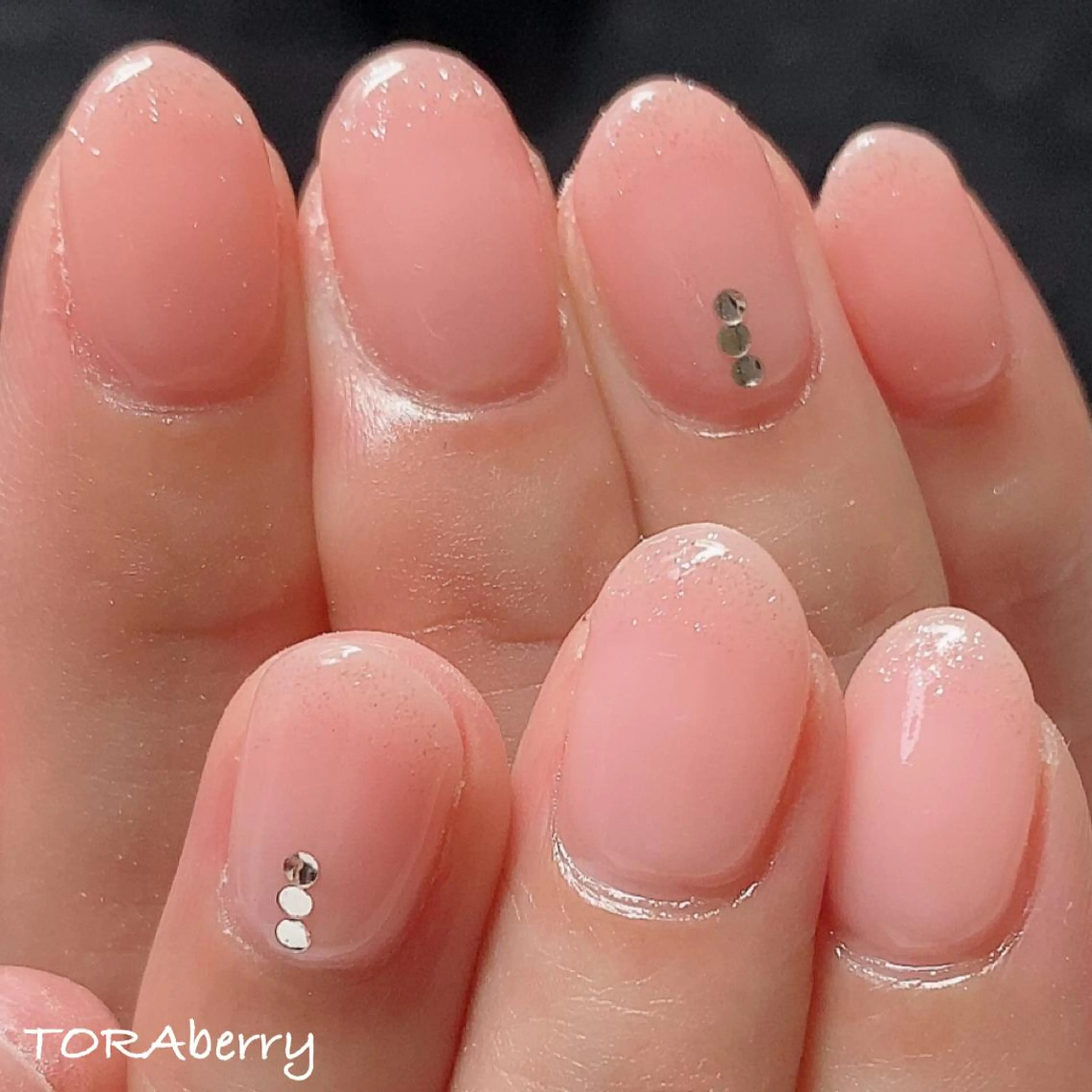 ネイル シンプルネイル ハンドネイル ネイリスト なつみのネイルデザイン