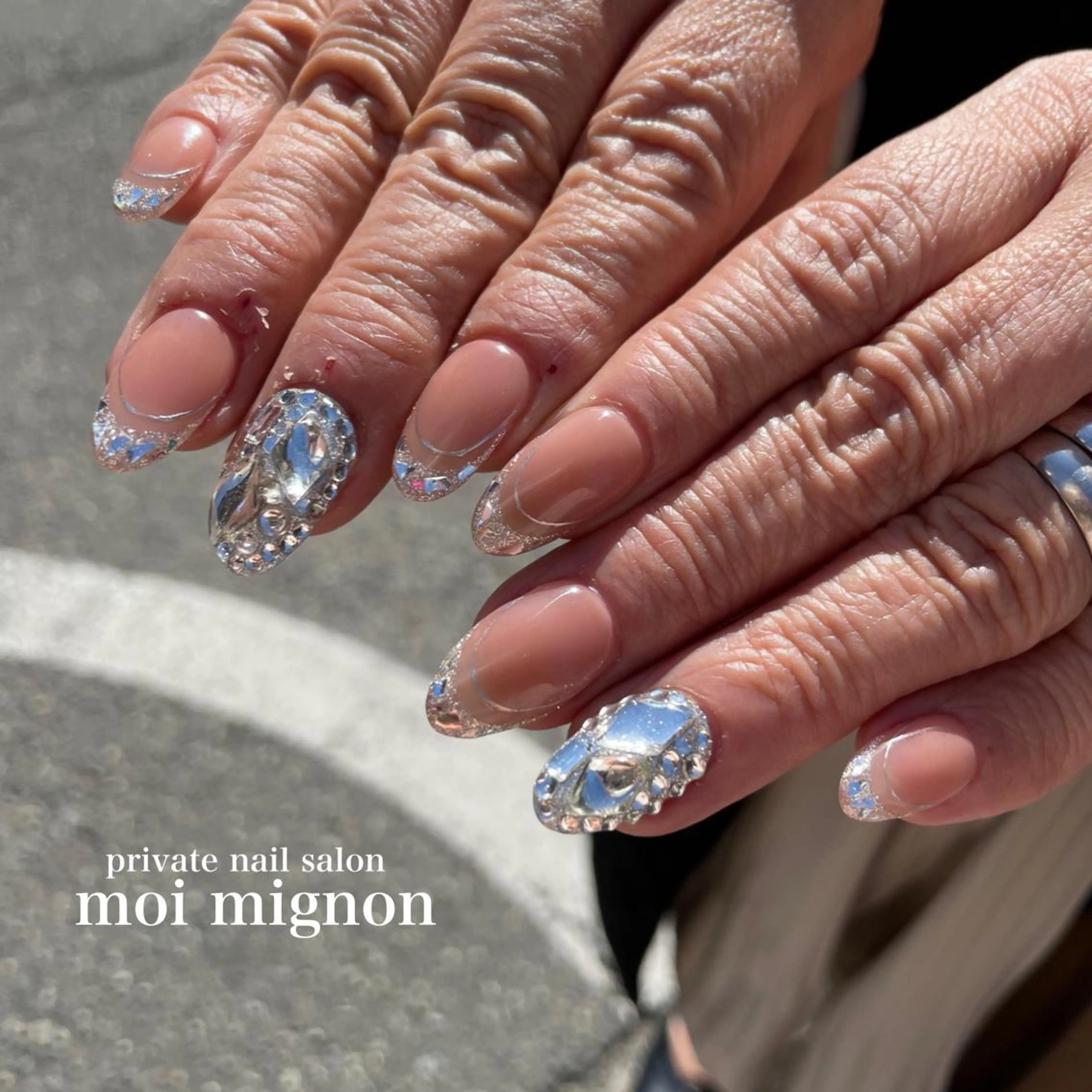 ネイル フレンチネイル ガラスフレンチ ロングネイル ハンドネイル nailist Aki♡のネイルデザイン