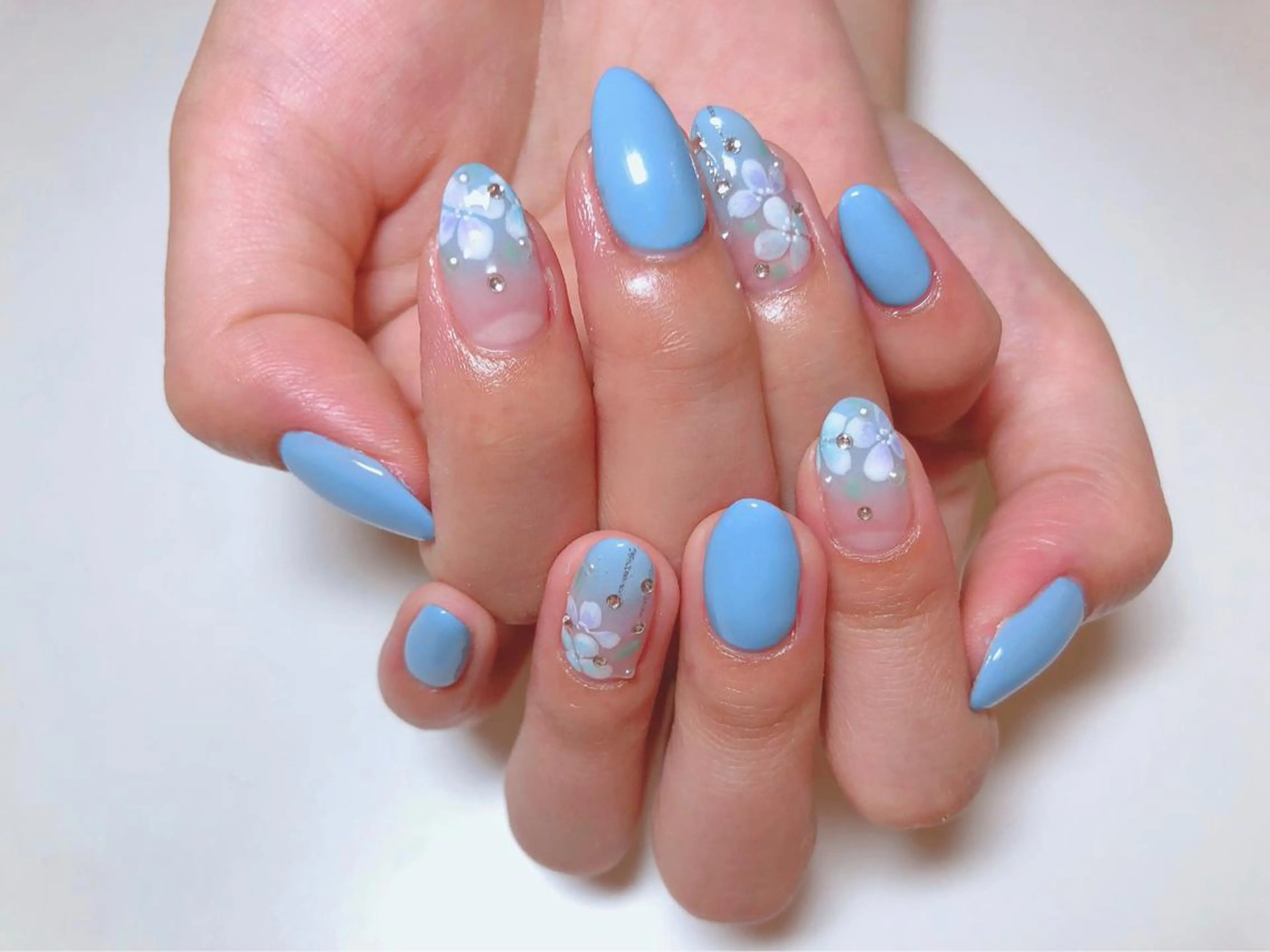 ネイル ハンドネイル nail salon Pink Aliceのネイルデザイン