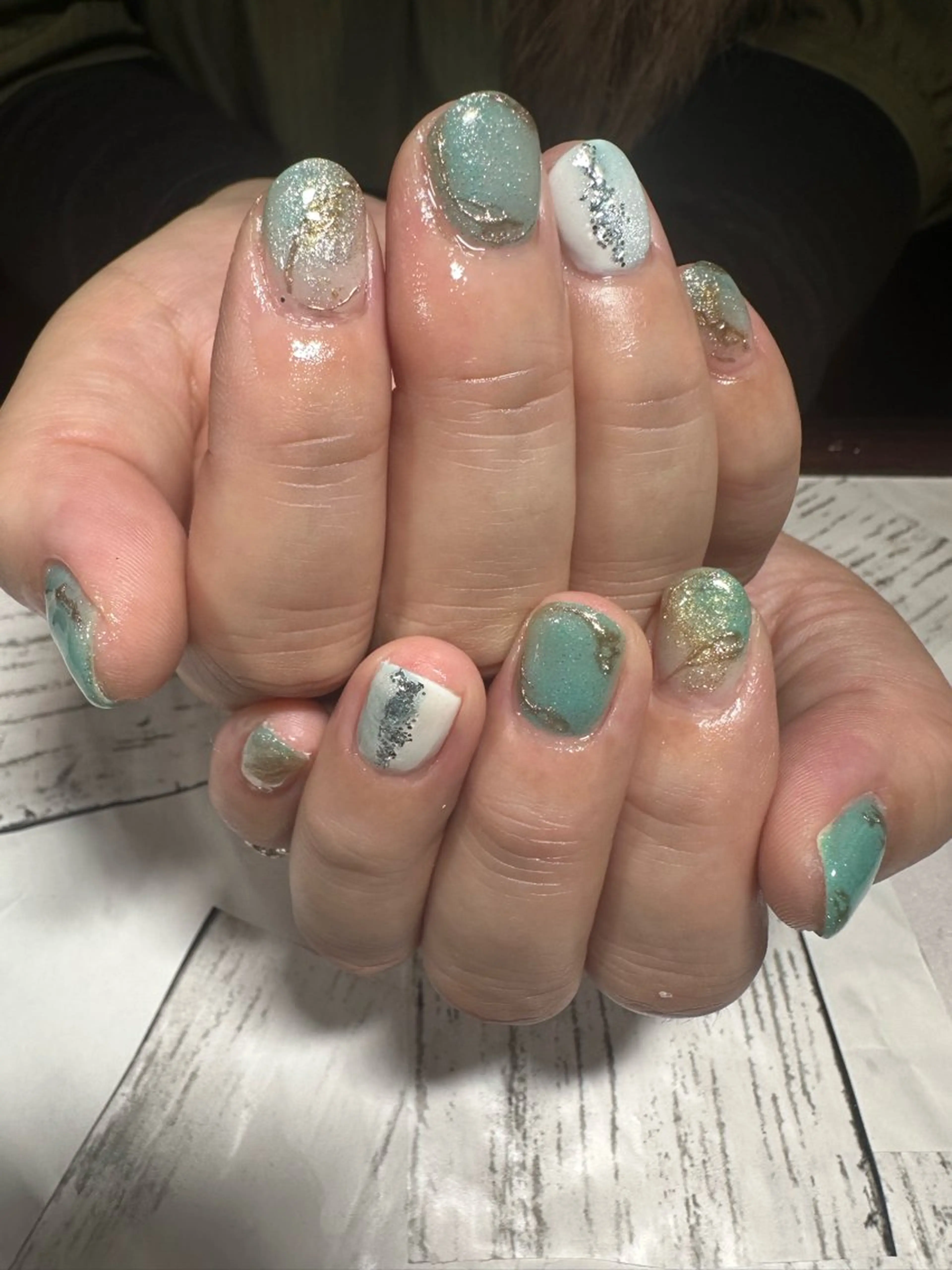 ネイル e.nail所属・🍎吉田 恵里🍎のネイルデザイン