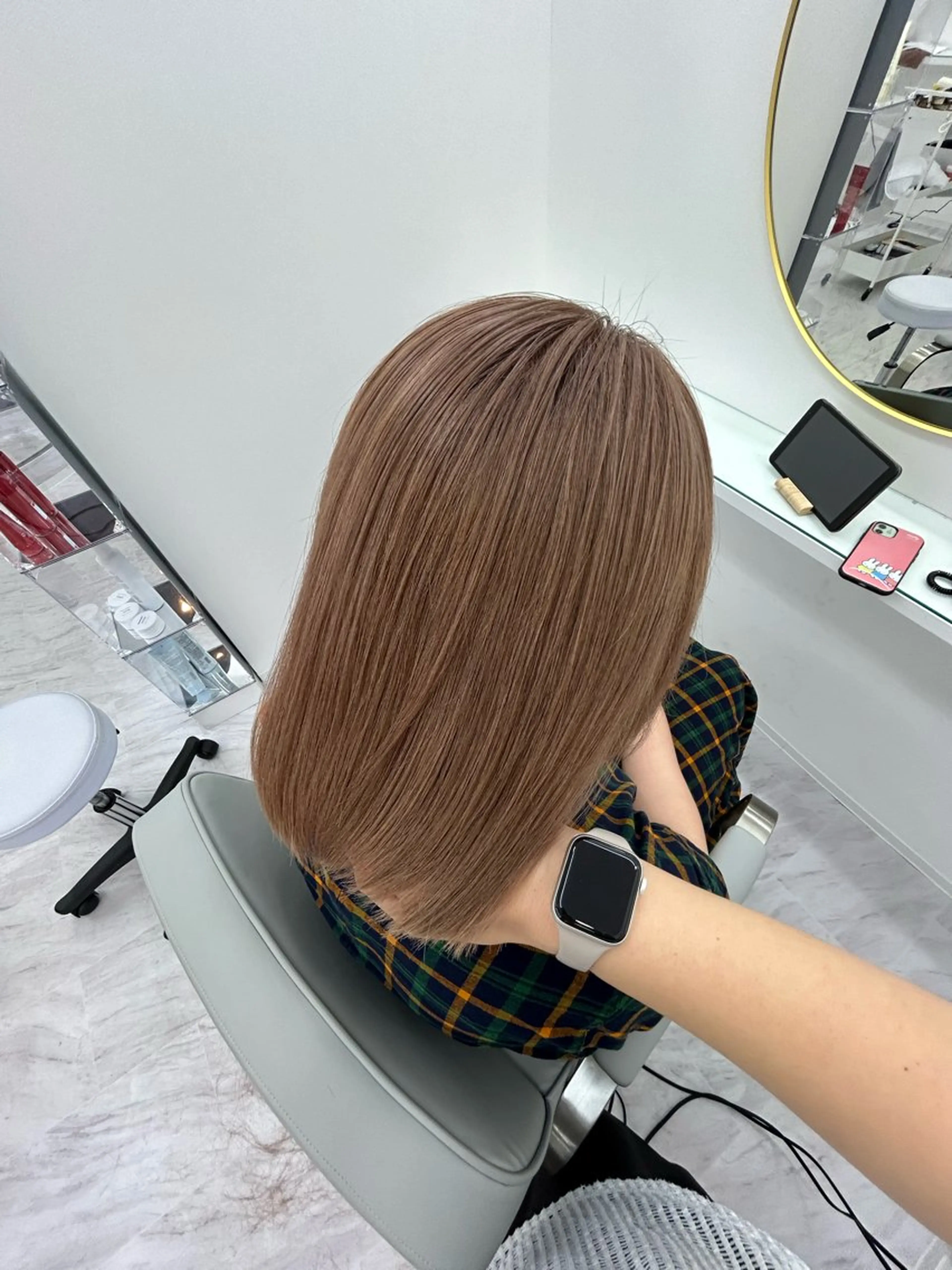 ミディアム カラー ブラウンカラー 透明感カラー hair salon  Mu.所属・富田 みやこのヘアスタイル