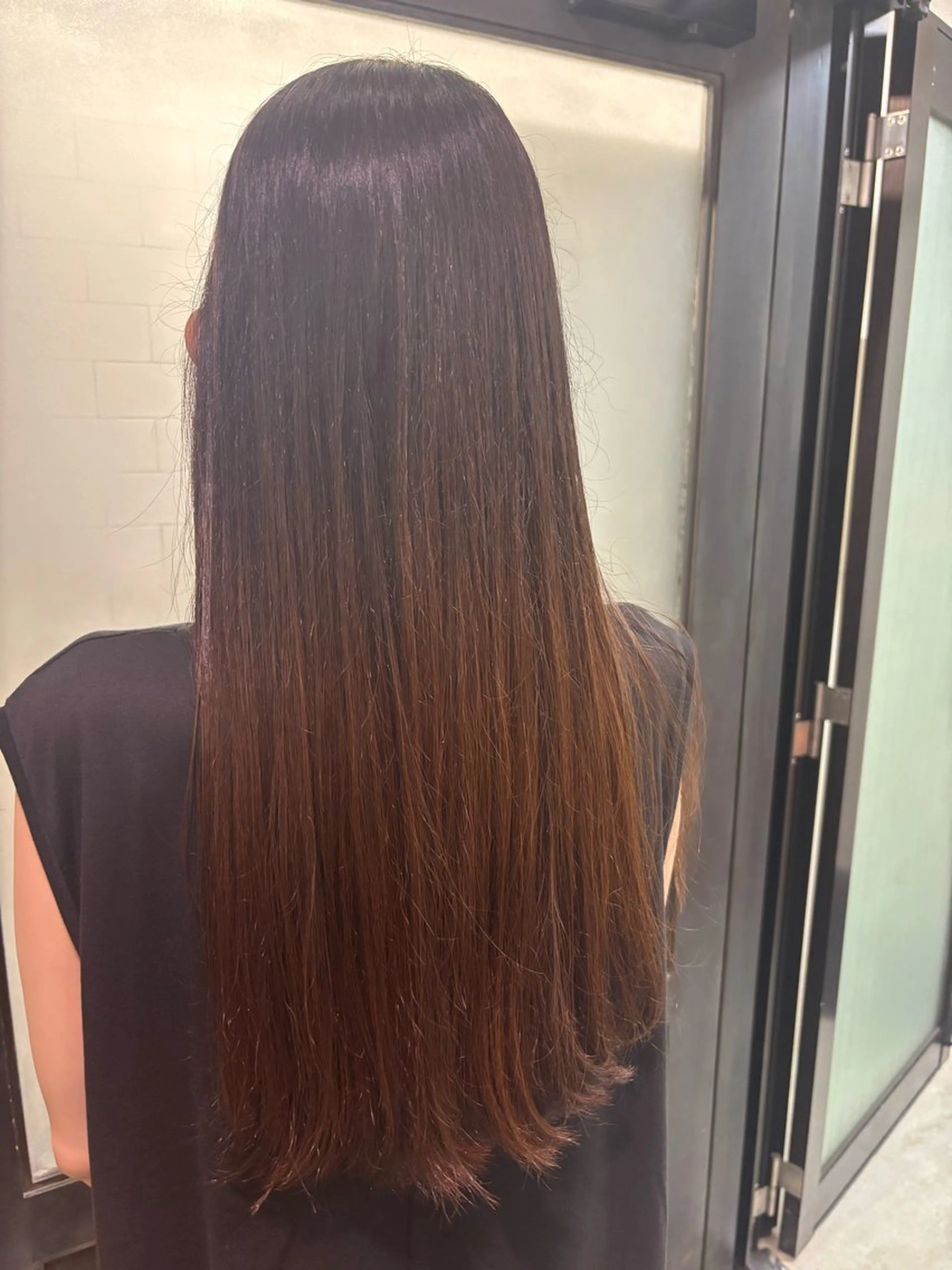 ロング 成田 楓のヘアスタイル