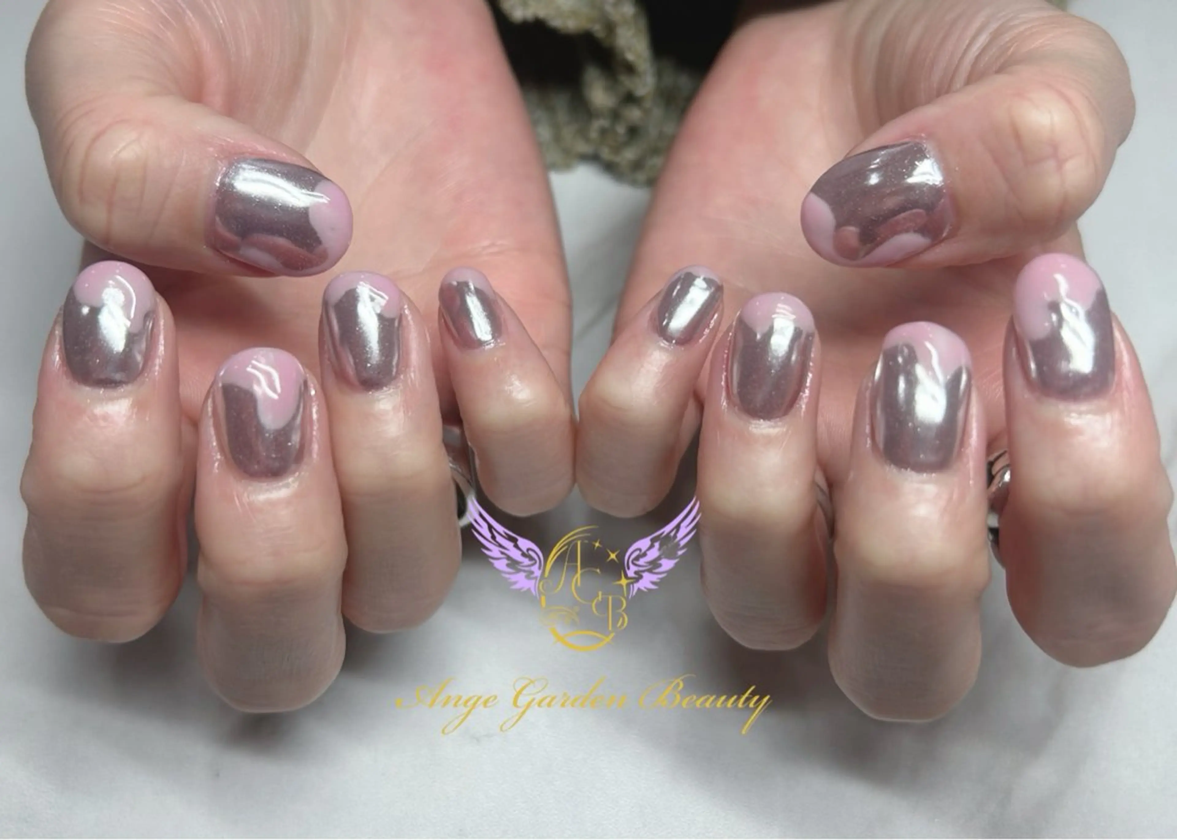 ネイル ミラーネイル ピンク シルバー 春ネイル ハンドネイル AngeGarden Beautymihoのネイルデザイン