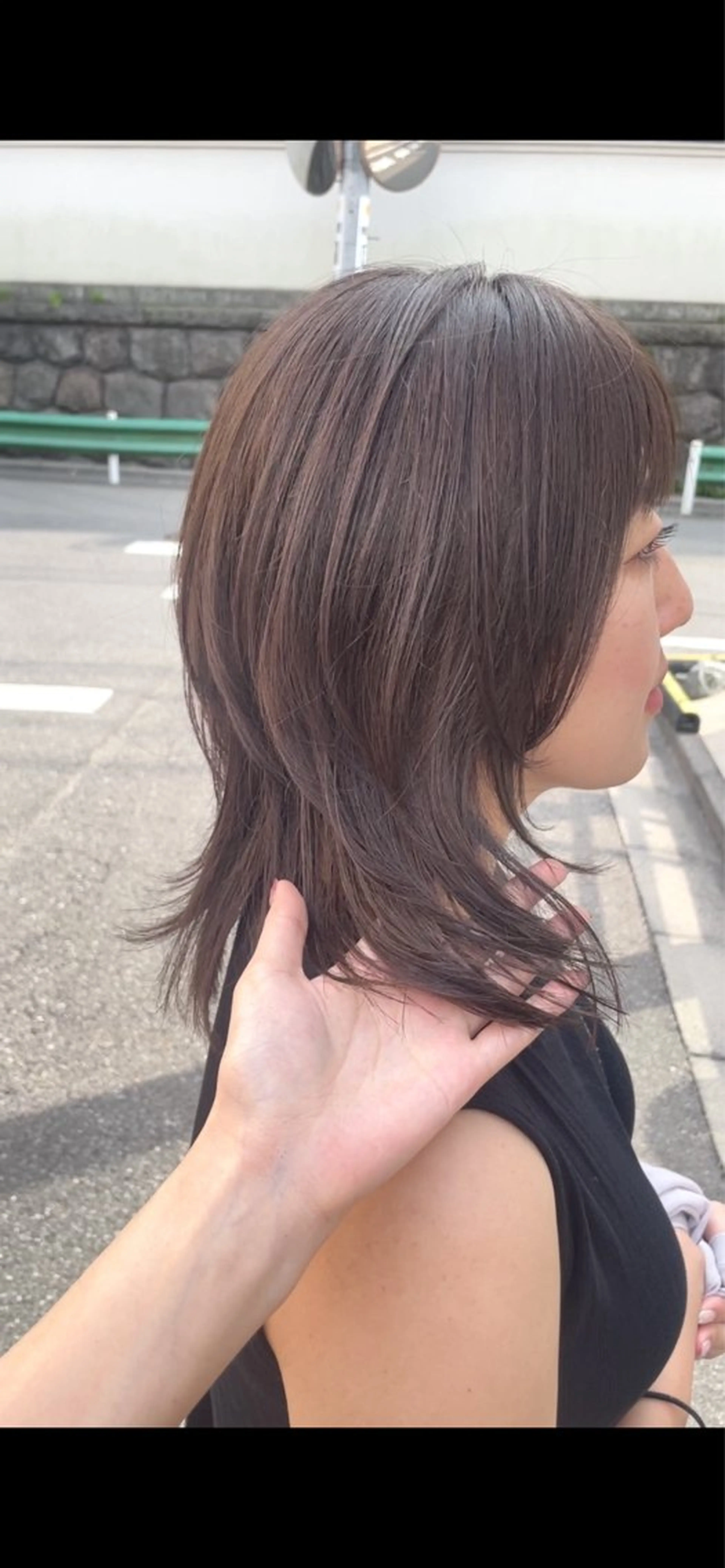 ミディアム カラー ミディアムレイヤー ブラウンカラー 透明感カラー くすみブラウン グレージュ カット ヘアカラー トリートメント BEBE所属・ご新規様限定 透明感カラーKANAのヘアスタイル